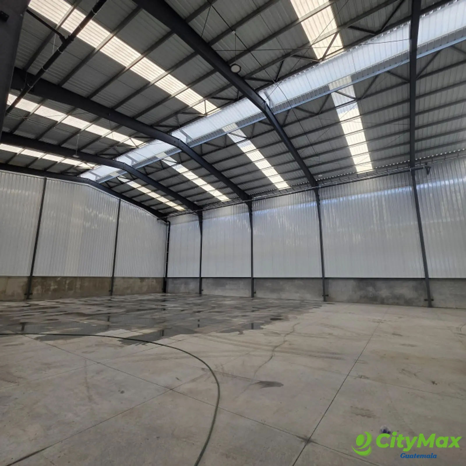 En venta Ofibodega en Parque Industrial de Amatitlan - foto 2