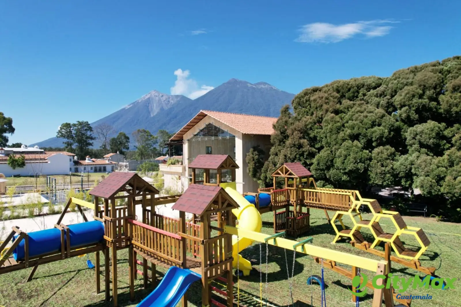 En venta Casa en condominio Residencial Antigua Guate - foto 4
