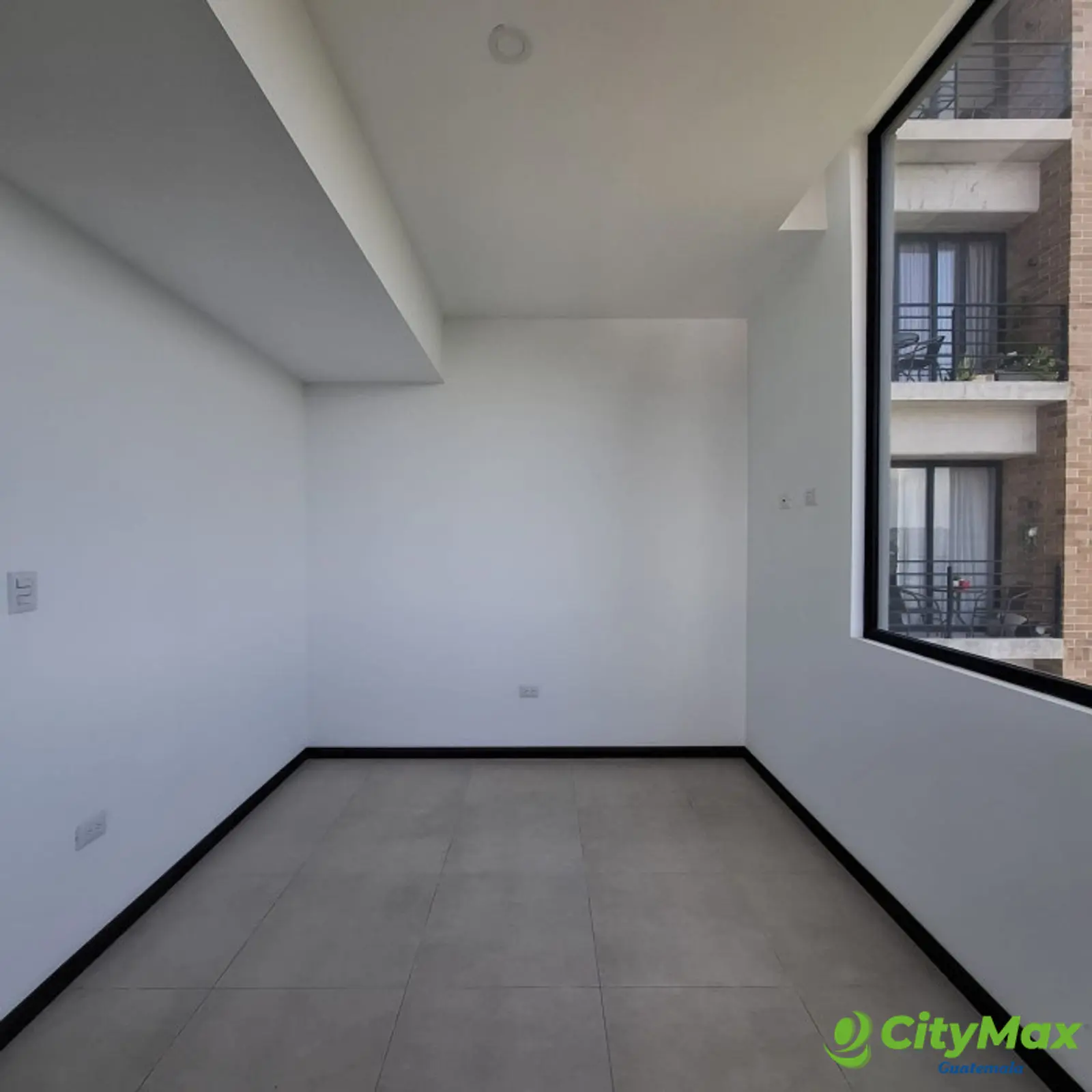 En Venta apartamento en la Zona 10 - foto 26