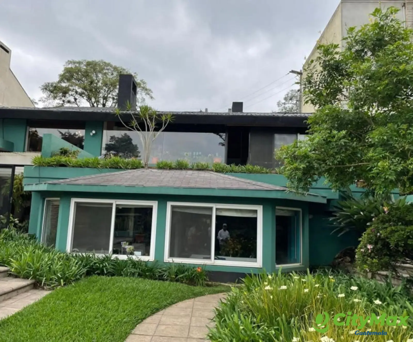 Casa residencial en San Rafael a un costado del Hilton - foto 15
