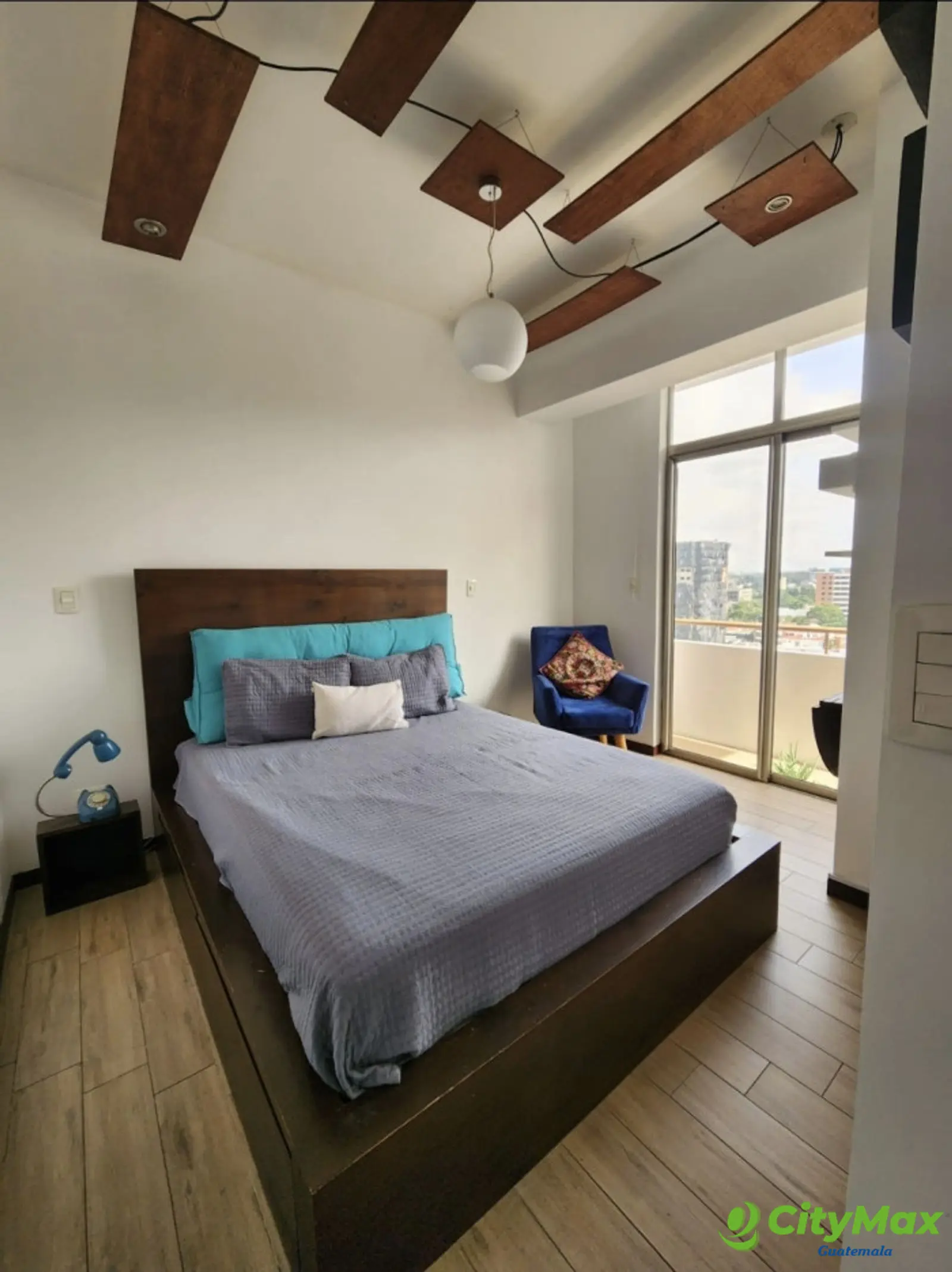 Apartamento amueblado en renta zona 13 - foto 11