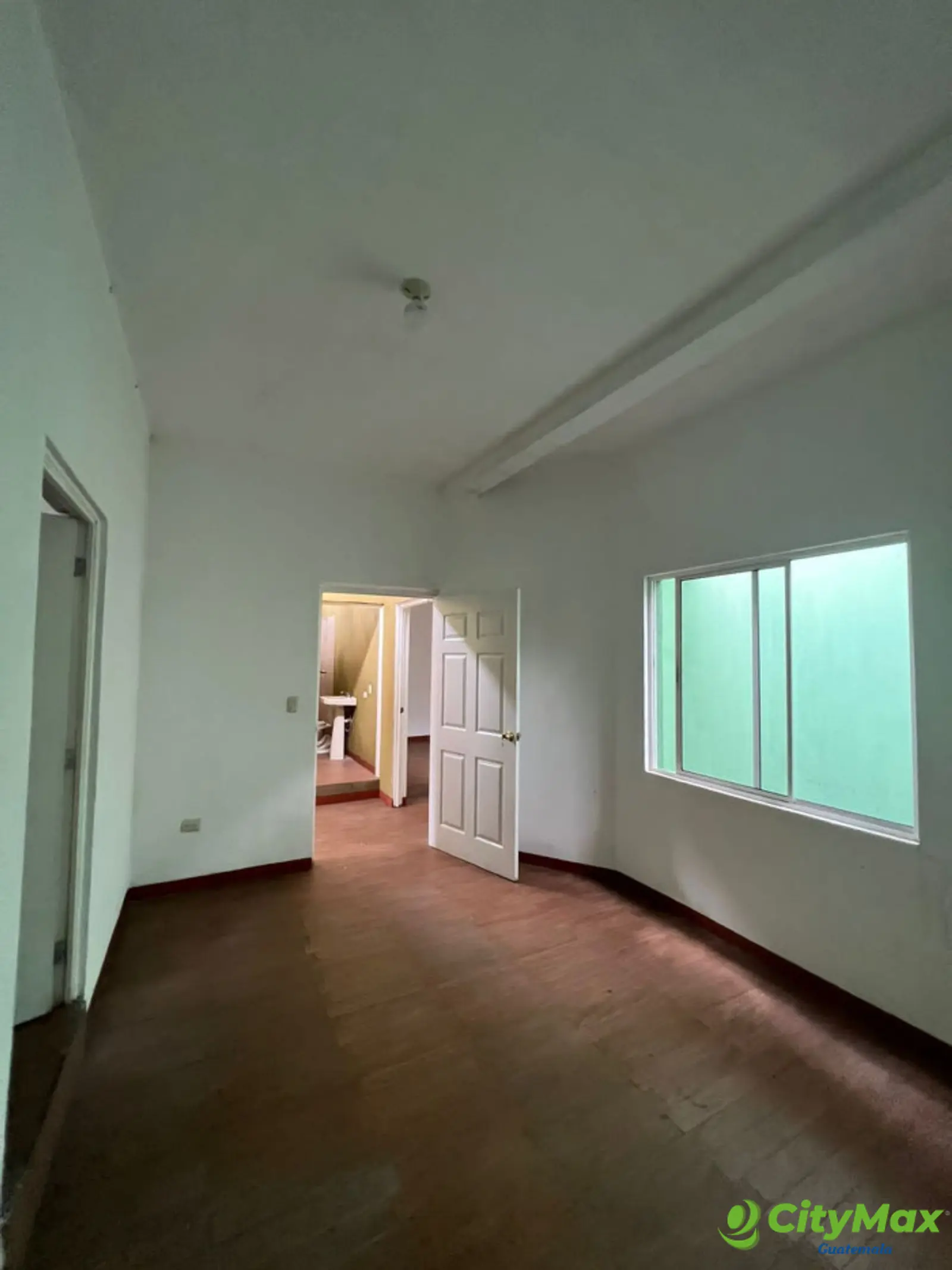 Casa en venta en Asunción Mita Jutiapa por el centro   - foto 3