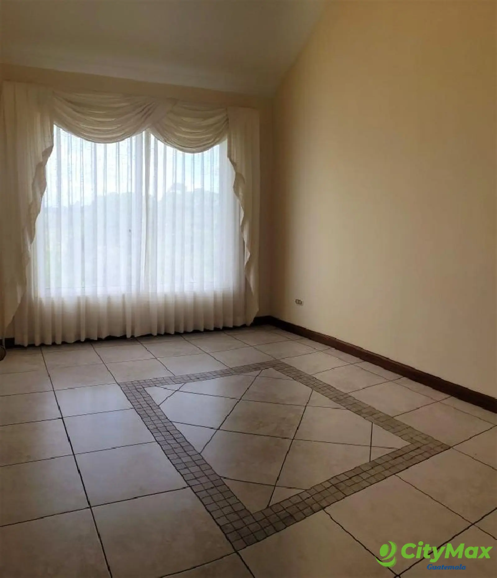 Casa en venta en San Lazaro para inversión Rentada - foto 6