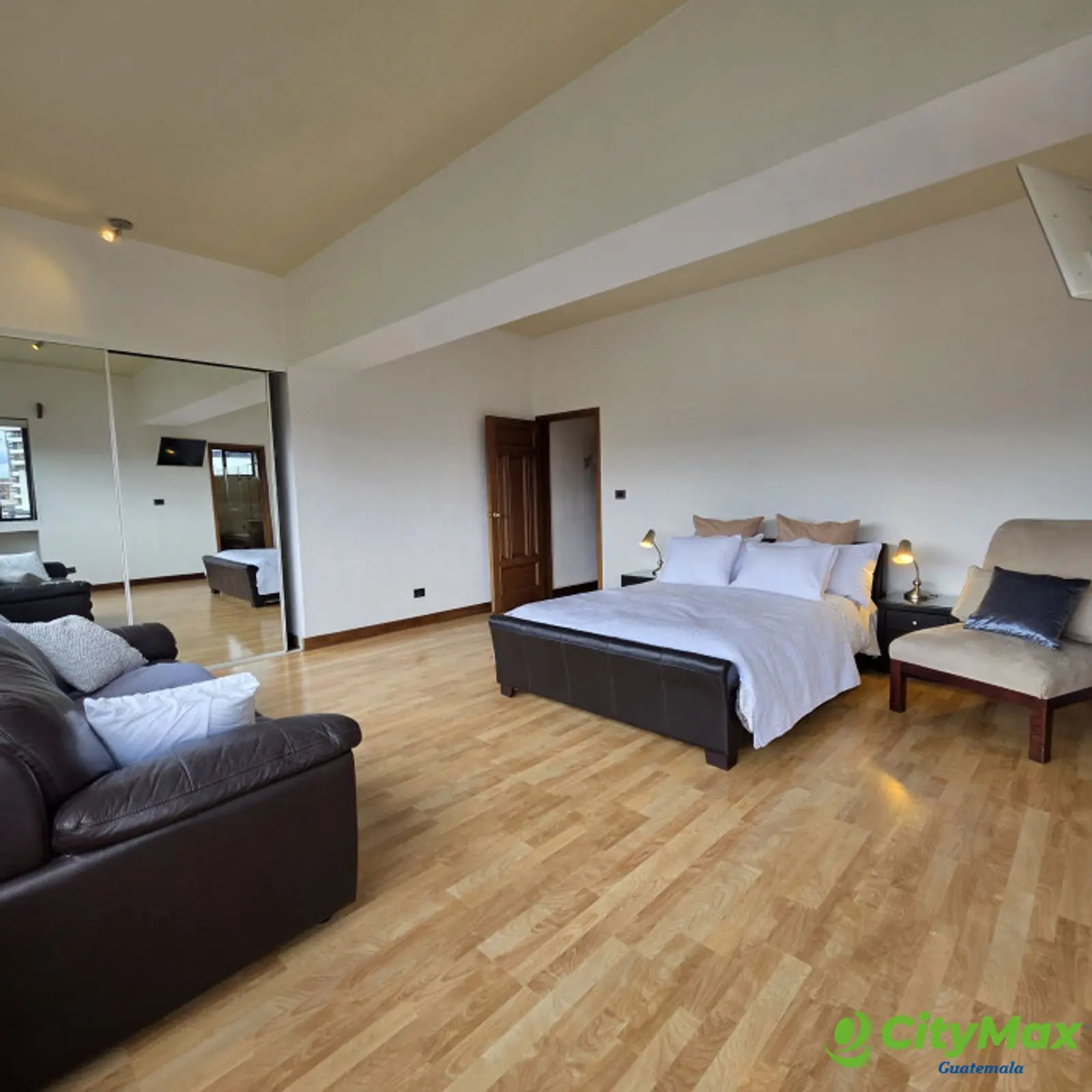 Apartamento amueblado en alquiler zona 14 - foto 21