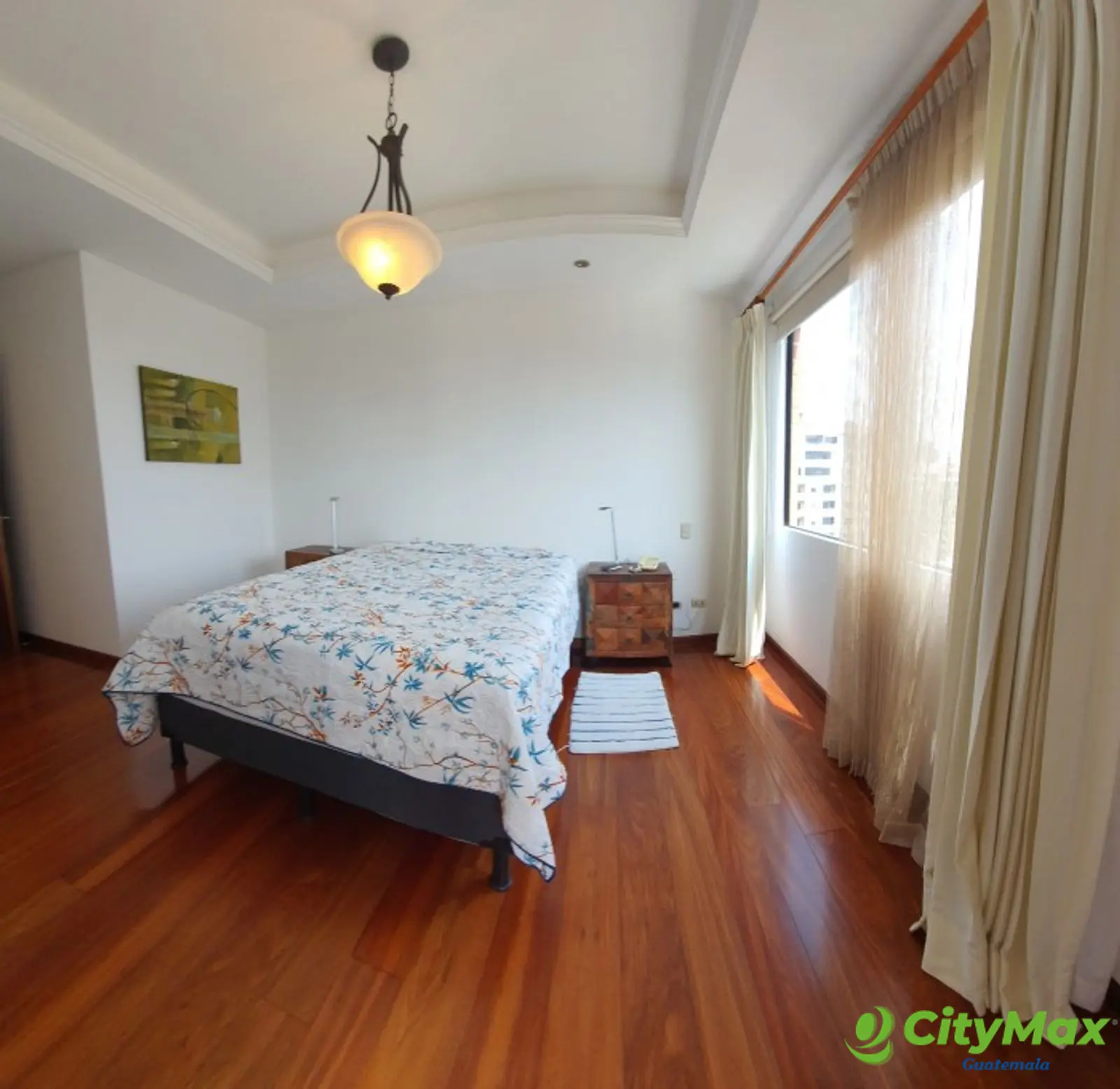 En Alquiler Apartamento en Zona 10 Amueblado - foto 12