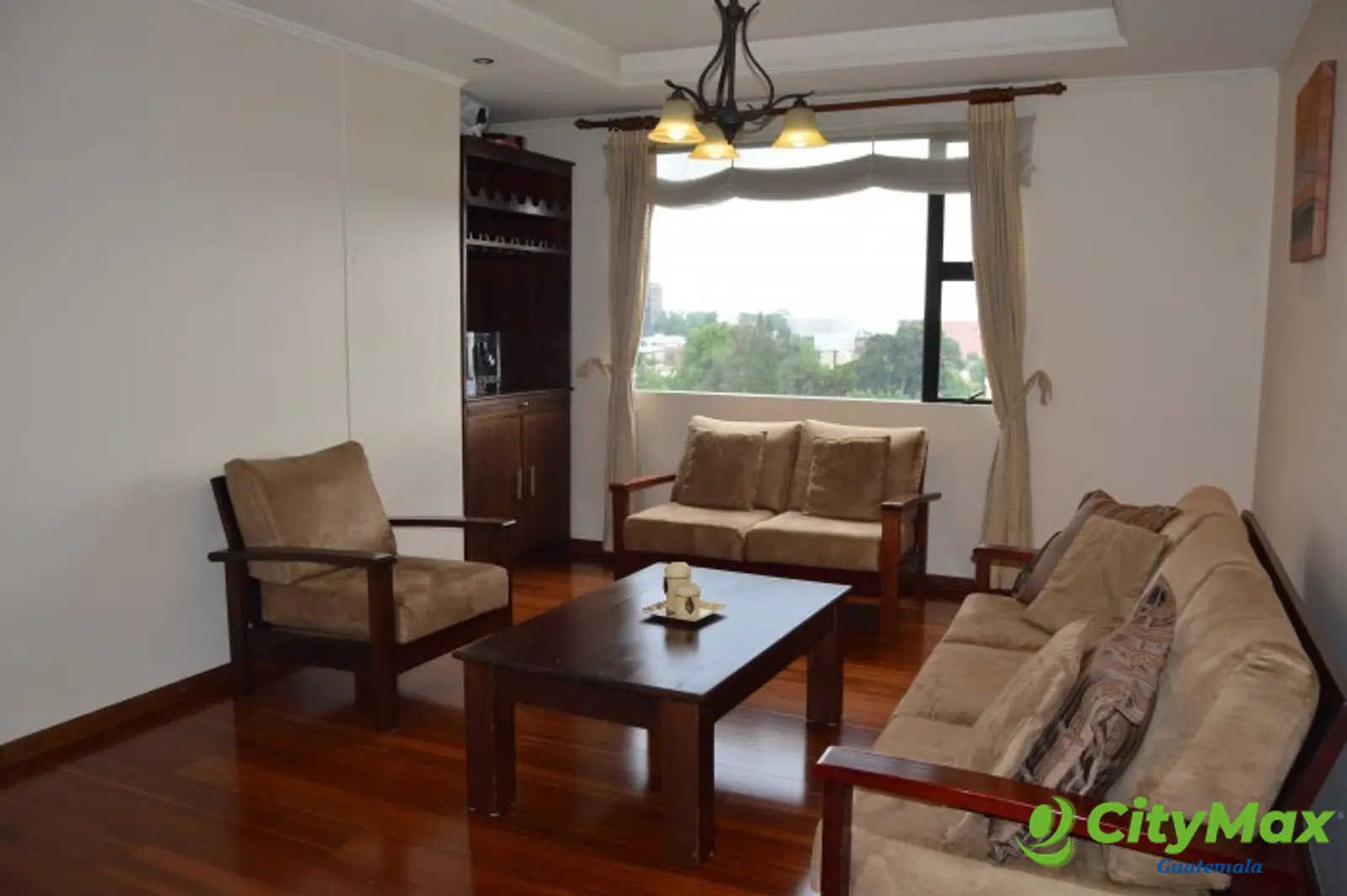 Apartamento amueblado en renta en zona 10 Guatemala - foto 9