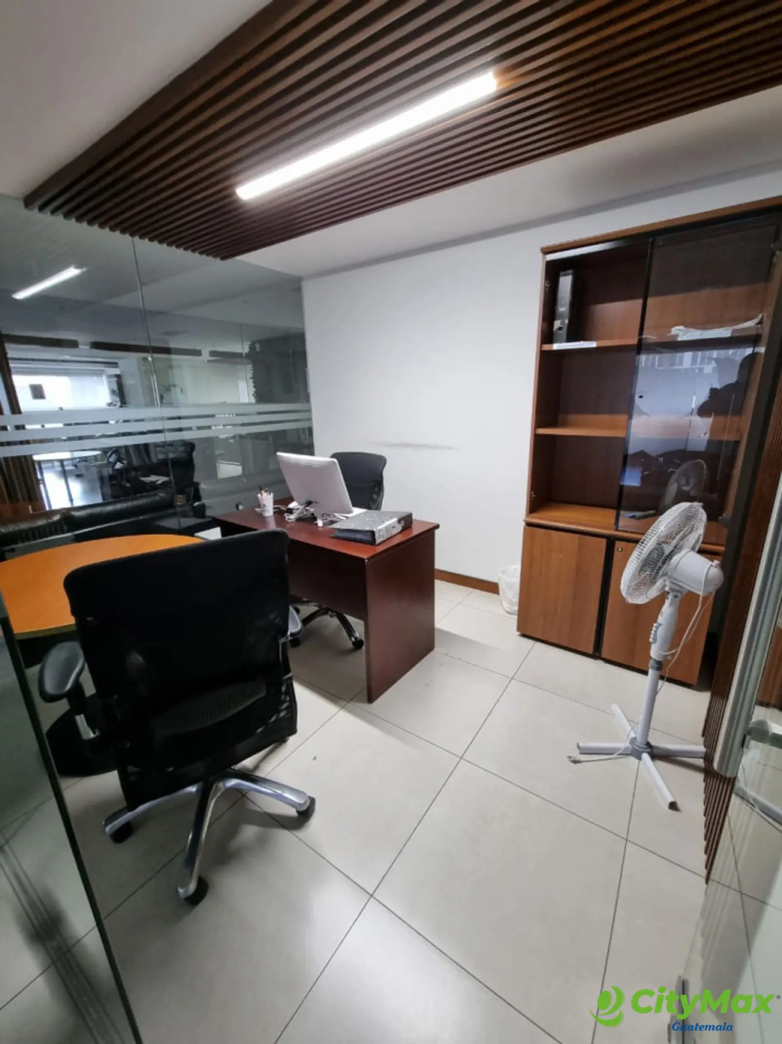 Oficina En Renta con 175 Mts2. en Géminis 10, Zona 10 - foto 12