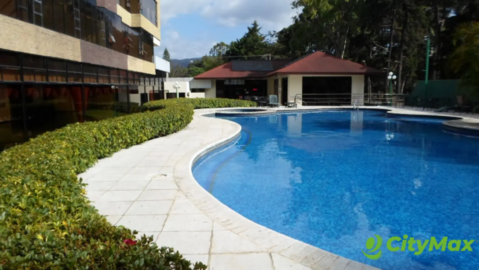 en Venta o Renta Apartamento en Milenia Zona 10 - foto 20