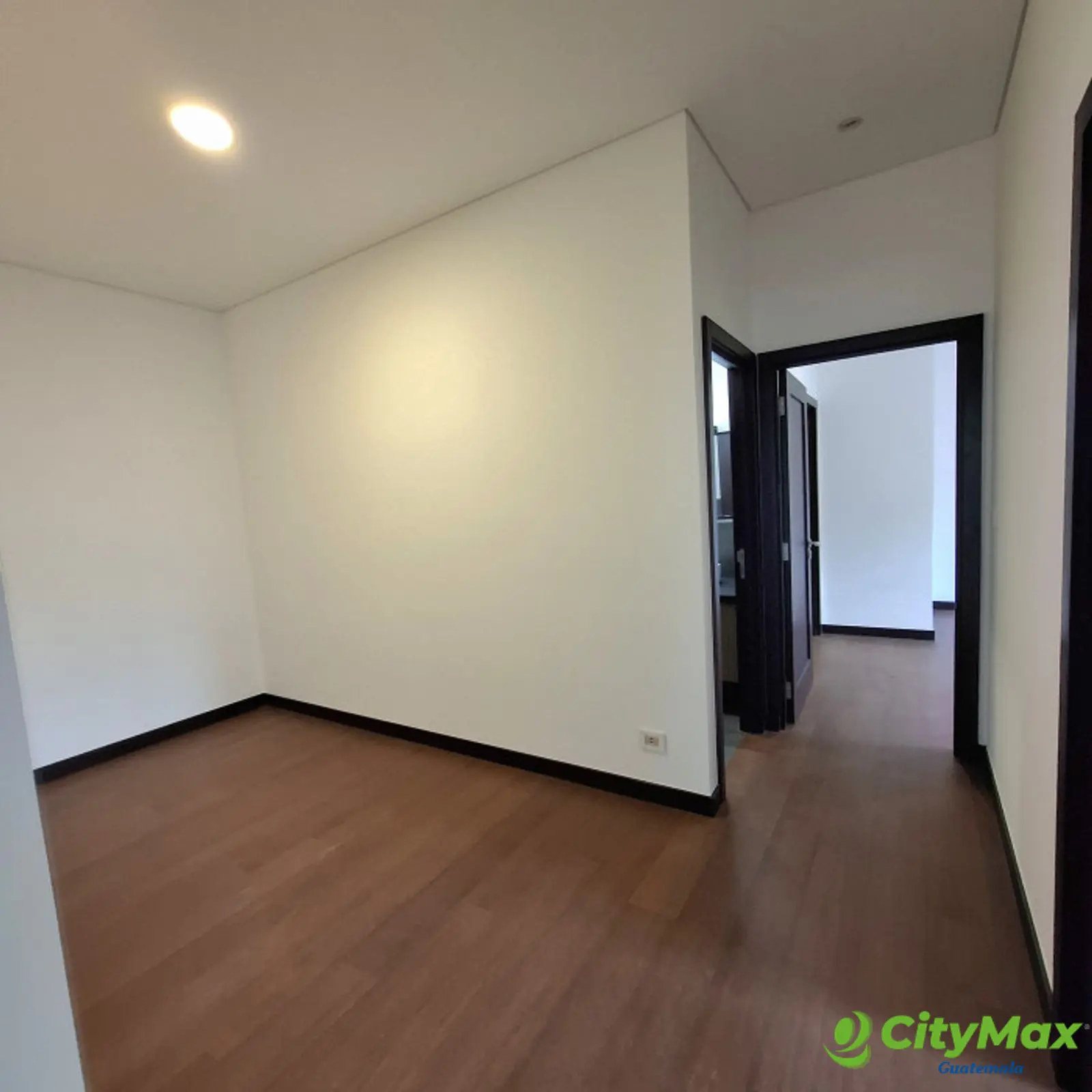 En Venta y Renta Apartamento en Nogales Cayala Zona 16 - foto 11
