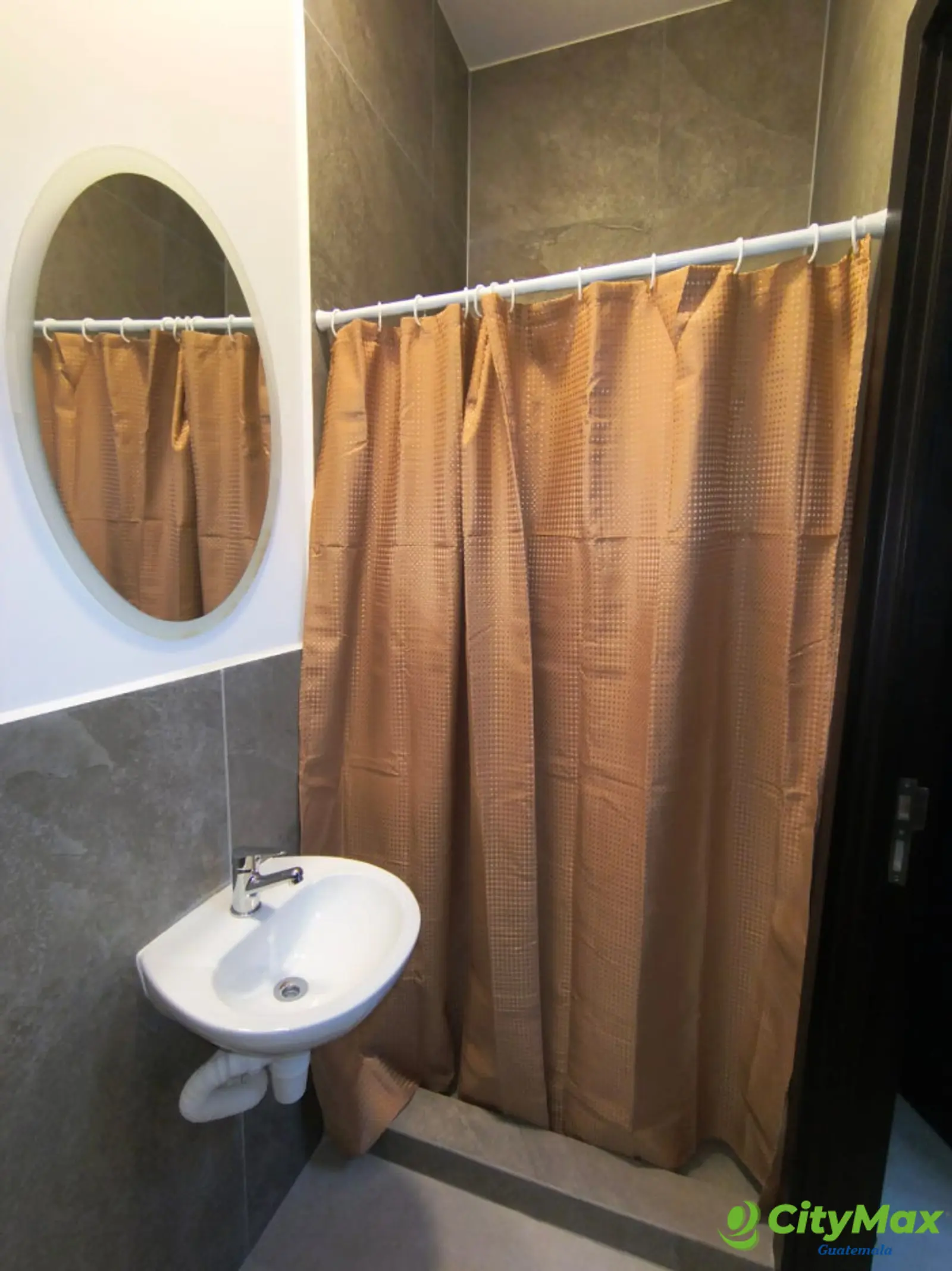 Lujoso Penthouse en Renta en CAYALA en Zona 16 - foto 14
