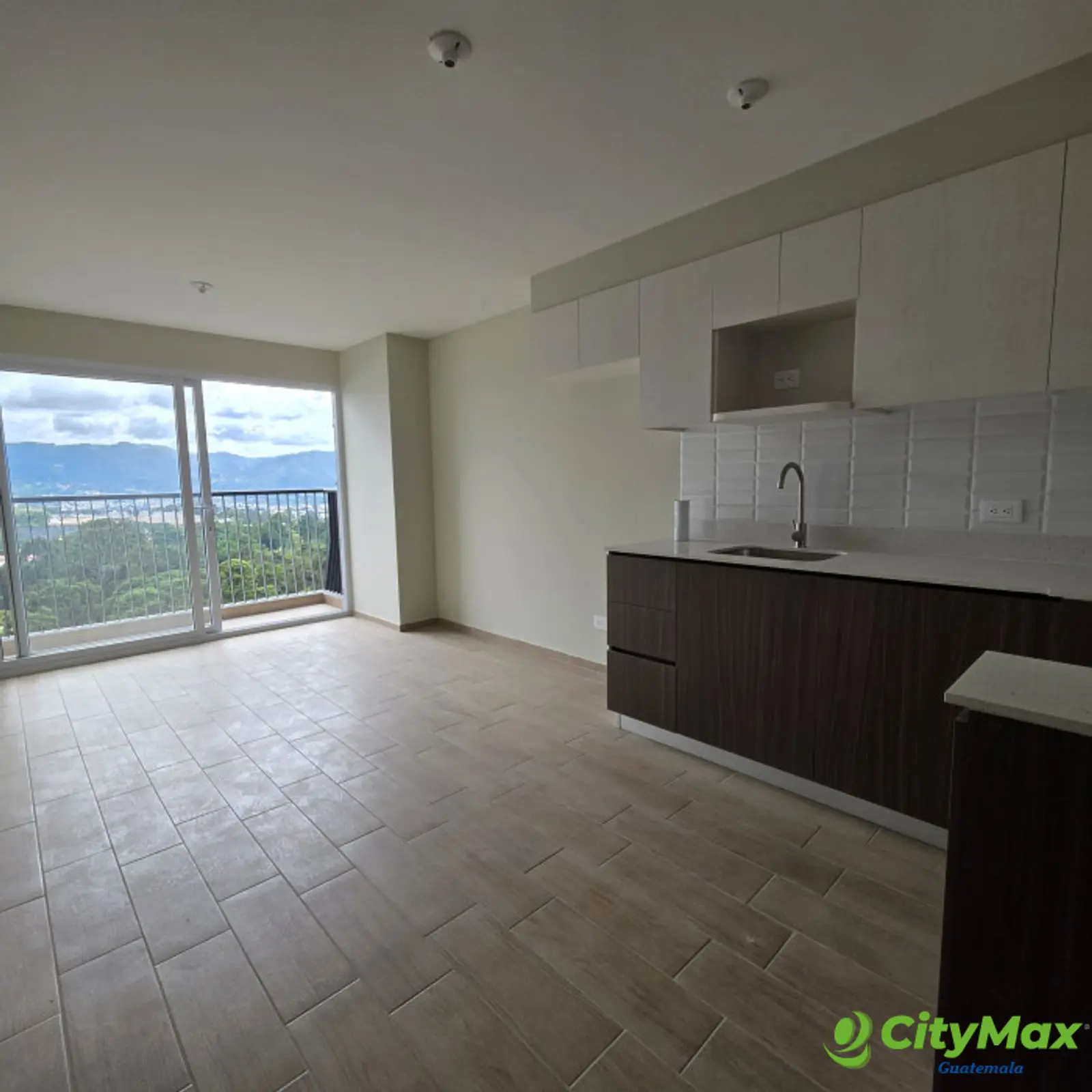 Apartamento en venta en Andares Zona 12 Guatemala - foto 4
