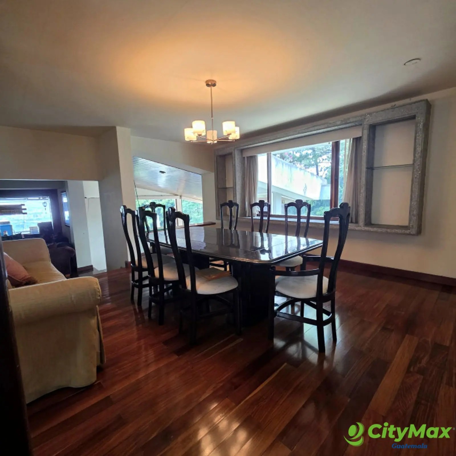 Espectacular Casa en Venta cercana Zona 15 Guatemala - foto 10