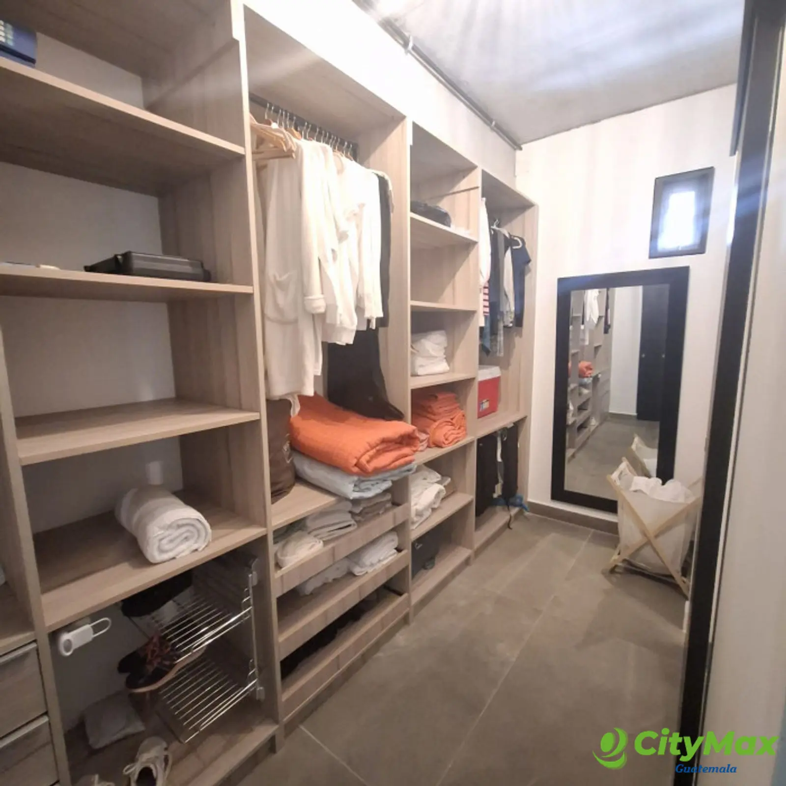 En Venta apartamento 1 habitación Shift Cayala - foto 10