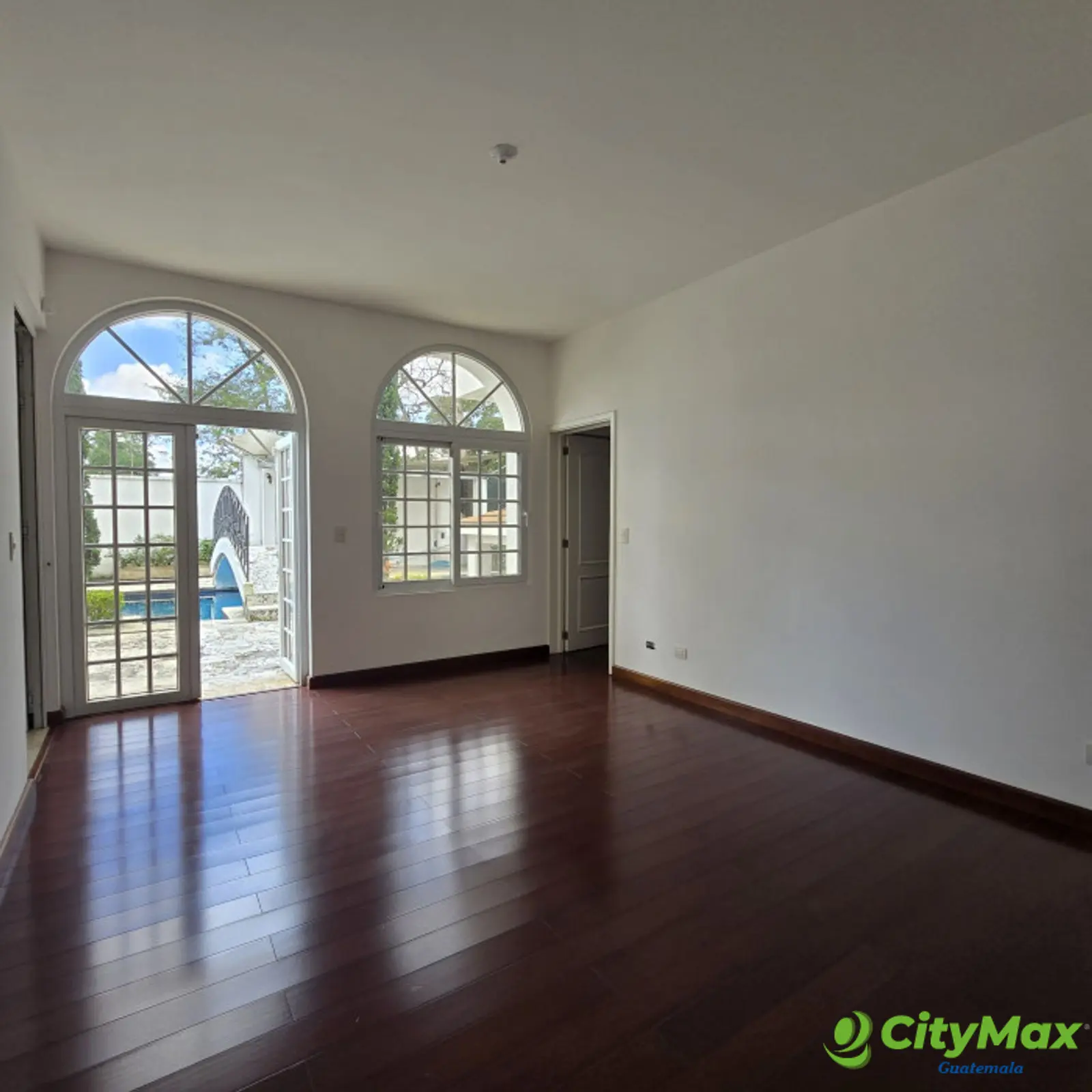 Casa en venta en Foresta de Cayala zona 16 - foto 6