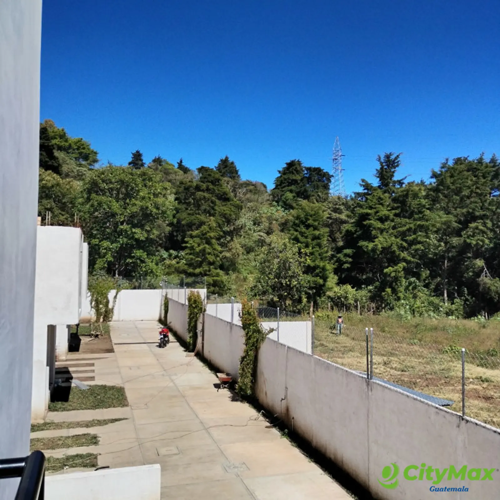 CASA EN VENTA KM 30.5 CARRETERA STA. ELENA BARILLAS - foto 12