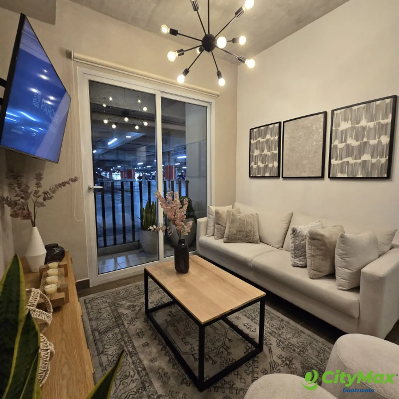 En venta Apartamento en planos en la Zona 17  - foto 2