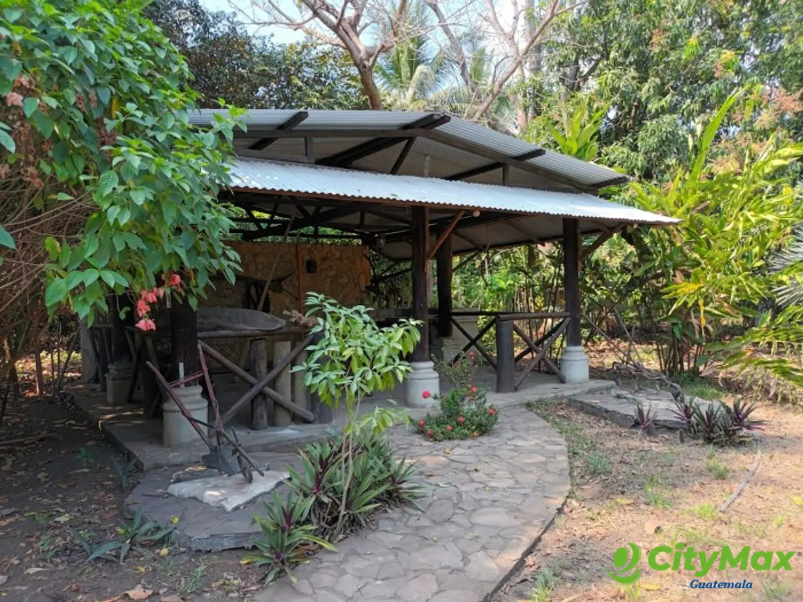 GRANJA EN RENTA PUERTO DE SAN JOSE ESCUINTLA - foto 2