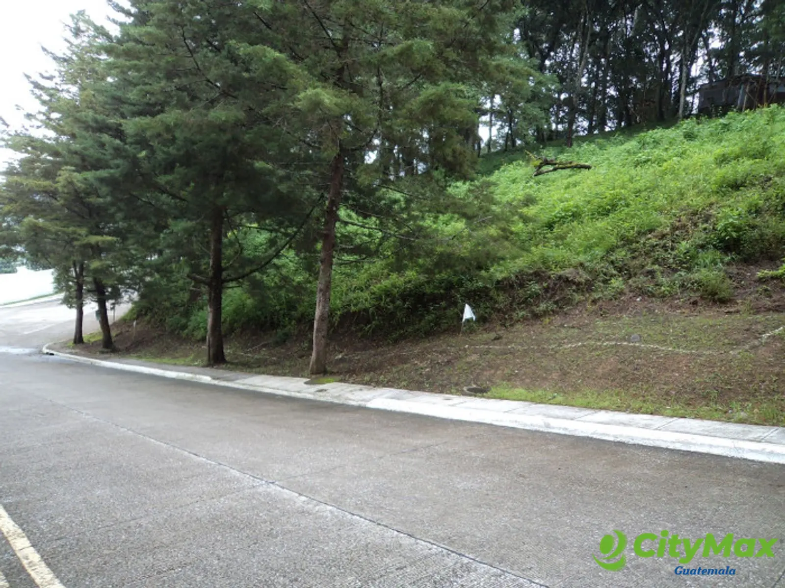 Exclusivo Terreno en venta Las Cumbres Z.16 Guatemala - foto 3