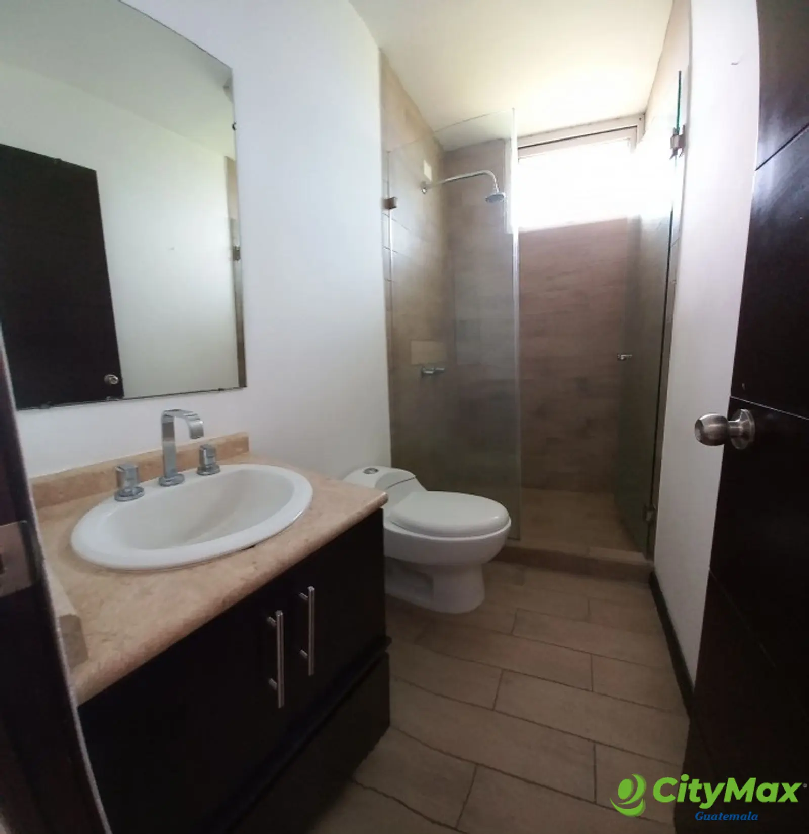 Apartamento en venta, entrada Fraijanes CAES - 20211117_101501.jpg