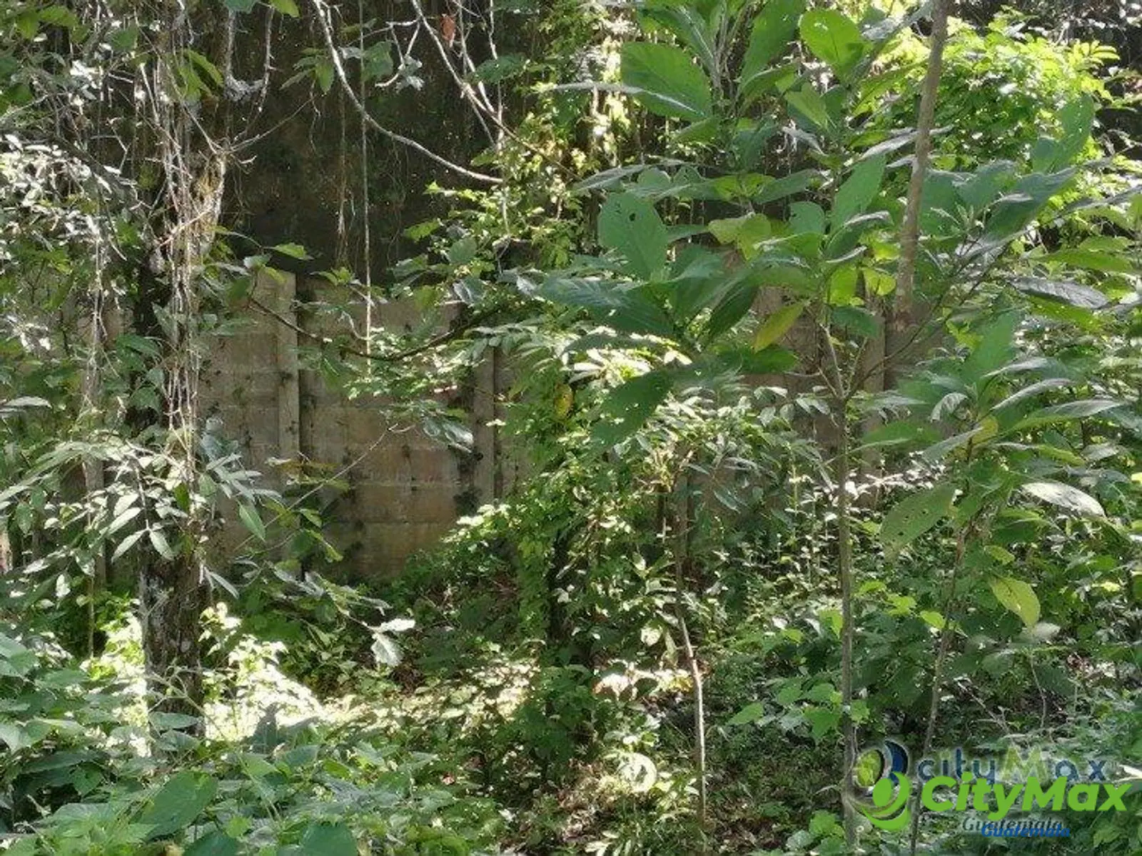 Terreno residencial en venta en Los Pinos Mixco zona 7 - foto 4