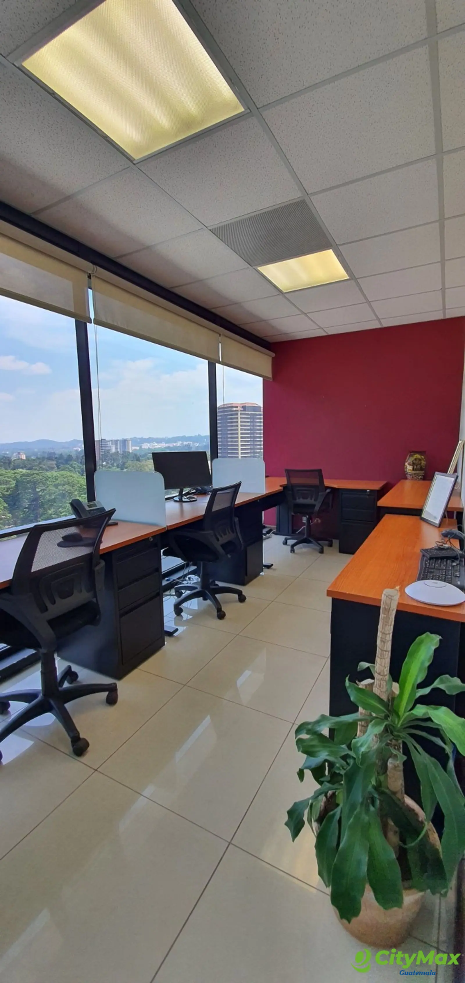 Oficinas en venta Desing Center zona 10 - foto 15
