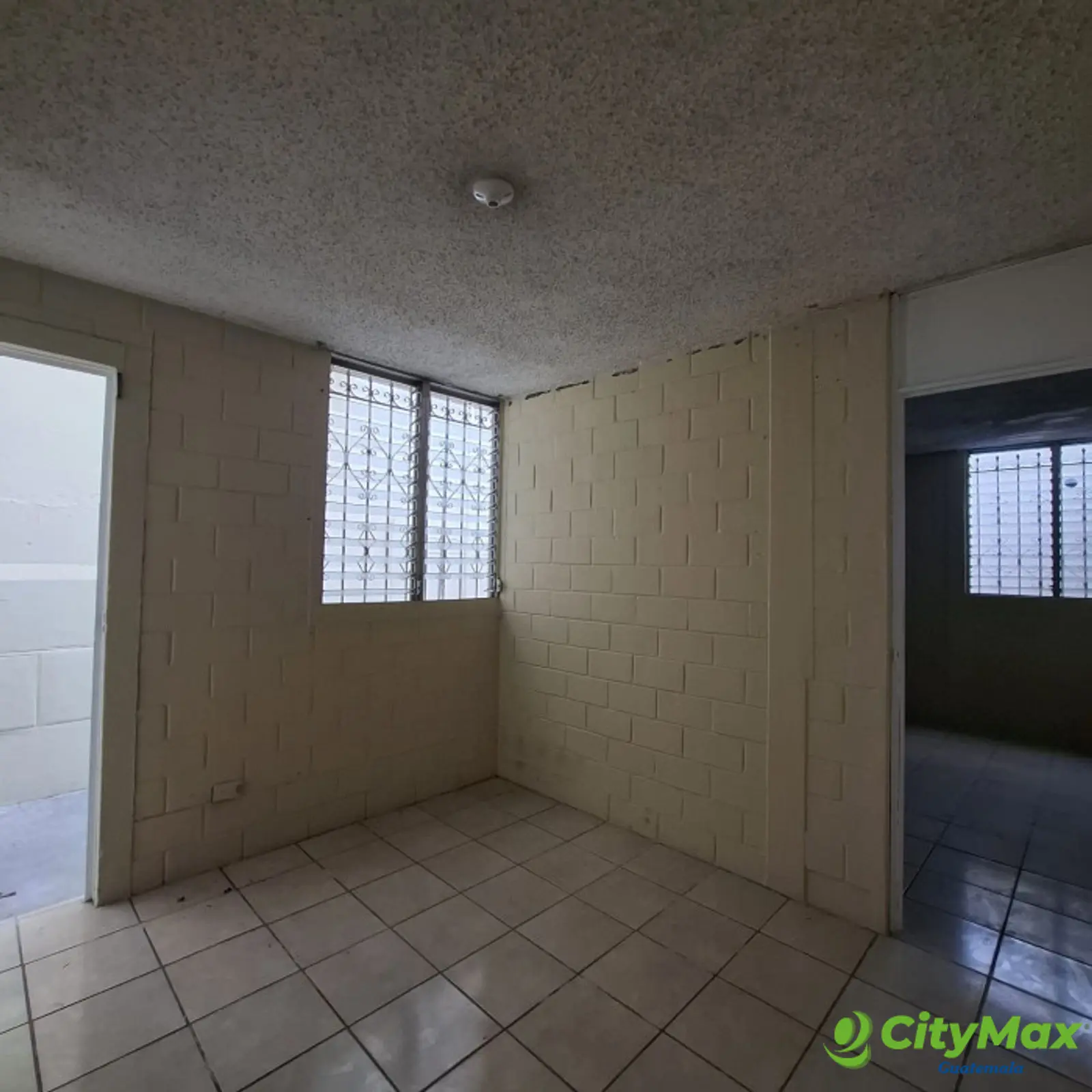 Casa Bodega residencial en zona 2 Mixco Guatemala - foto 11