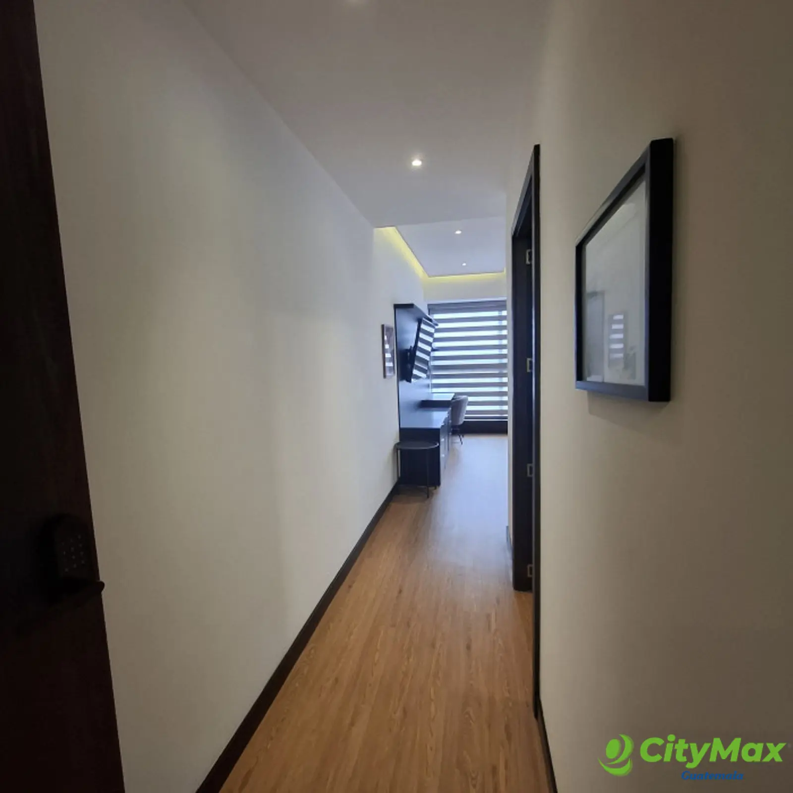 Apartamento tipo estudio en alquiler en Zona 10 Guatema - foto 5