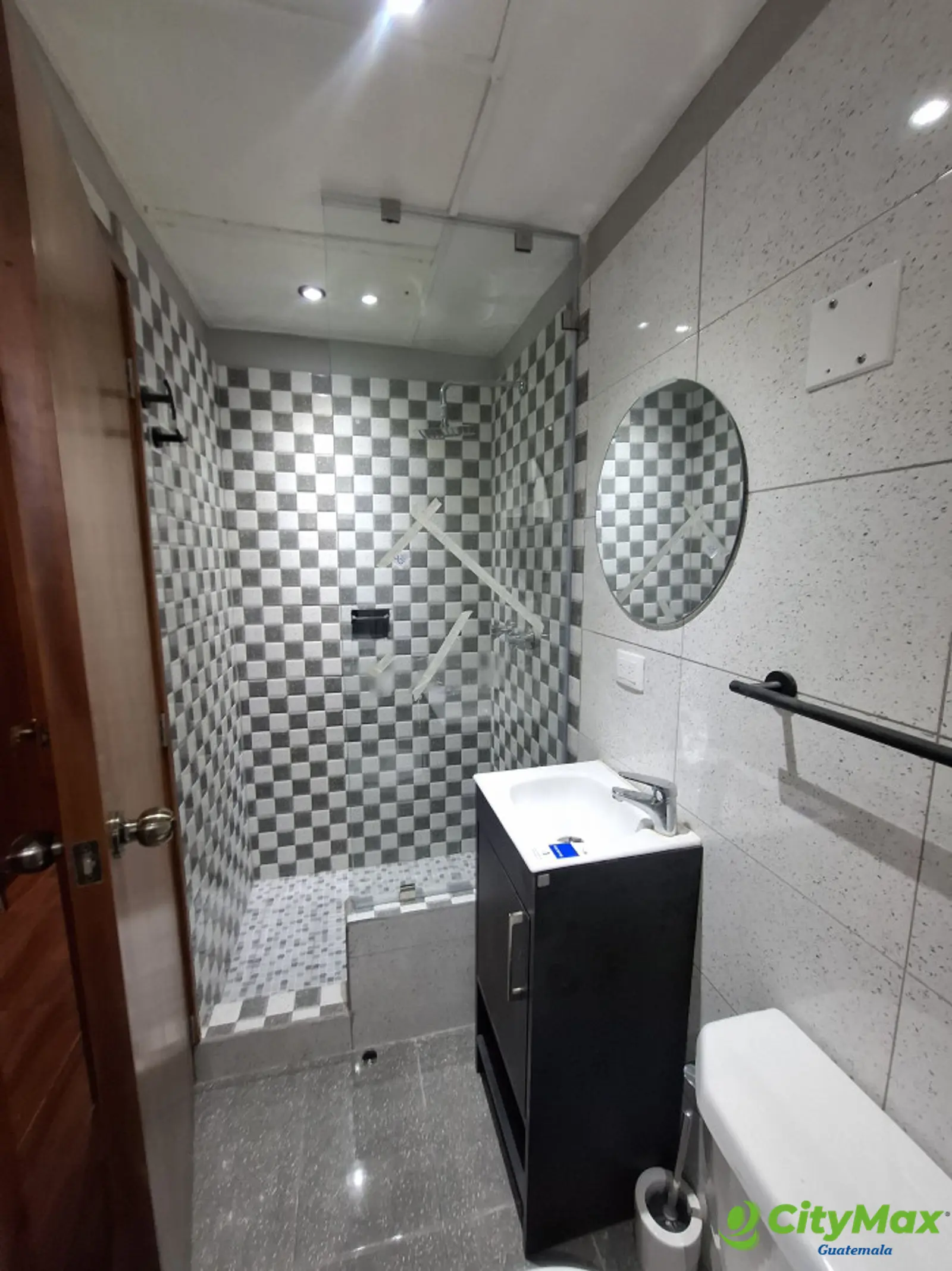 Apartamento En Renta Zona 15 Cercano Hospital El Pilar - foto 4