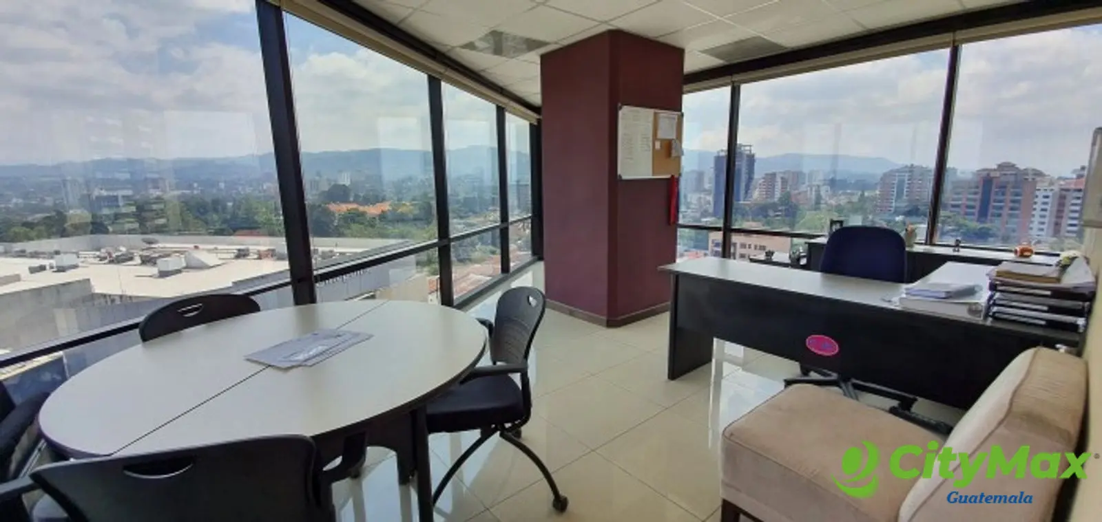 Oficina 848mts. en venta Design zona 10 para inversión  - foto 2
