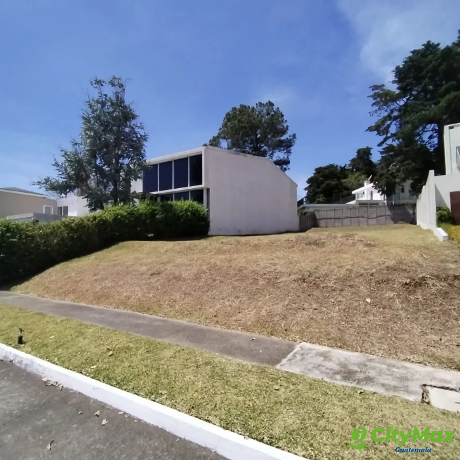Terreno residencial en venta en La Fontana Fraijanes - foto 6