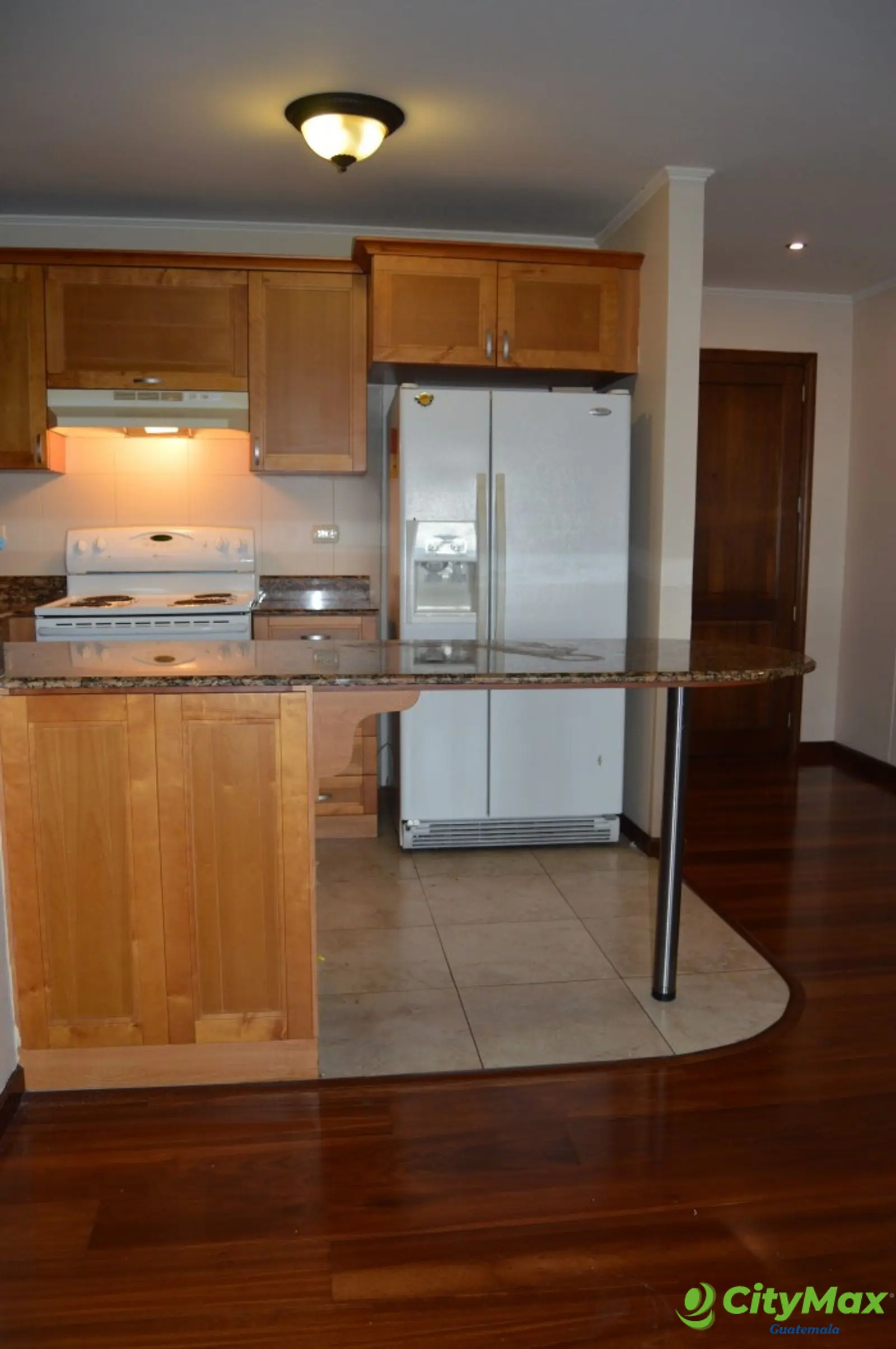 Apartamento amueblado en renta en zona 10 Guatemala - foto 19