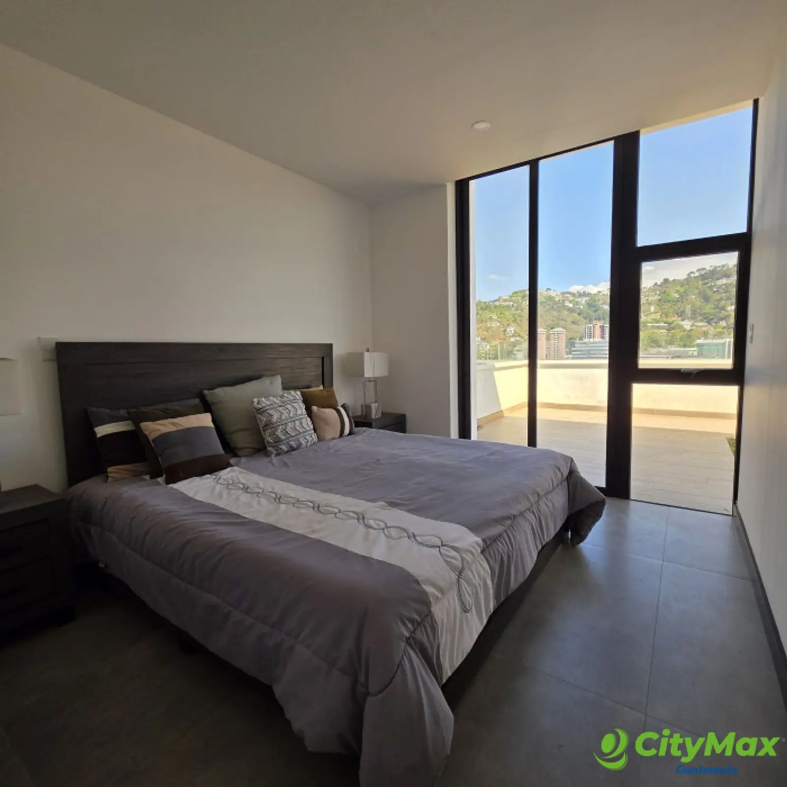 Apartamento con jardin en Venta Z.15 Vista Hermosa - foto 16