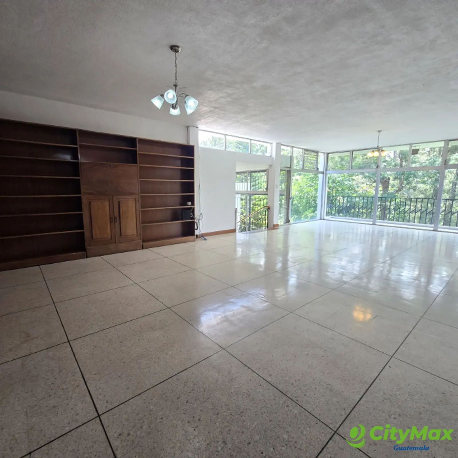 En Renta Casa en Zona 15 ideal para oficinas !! - foto 22