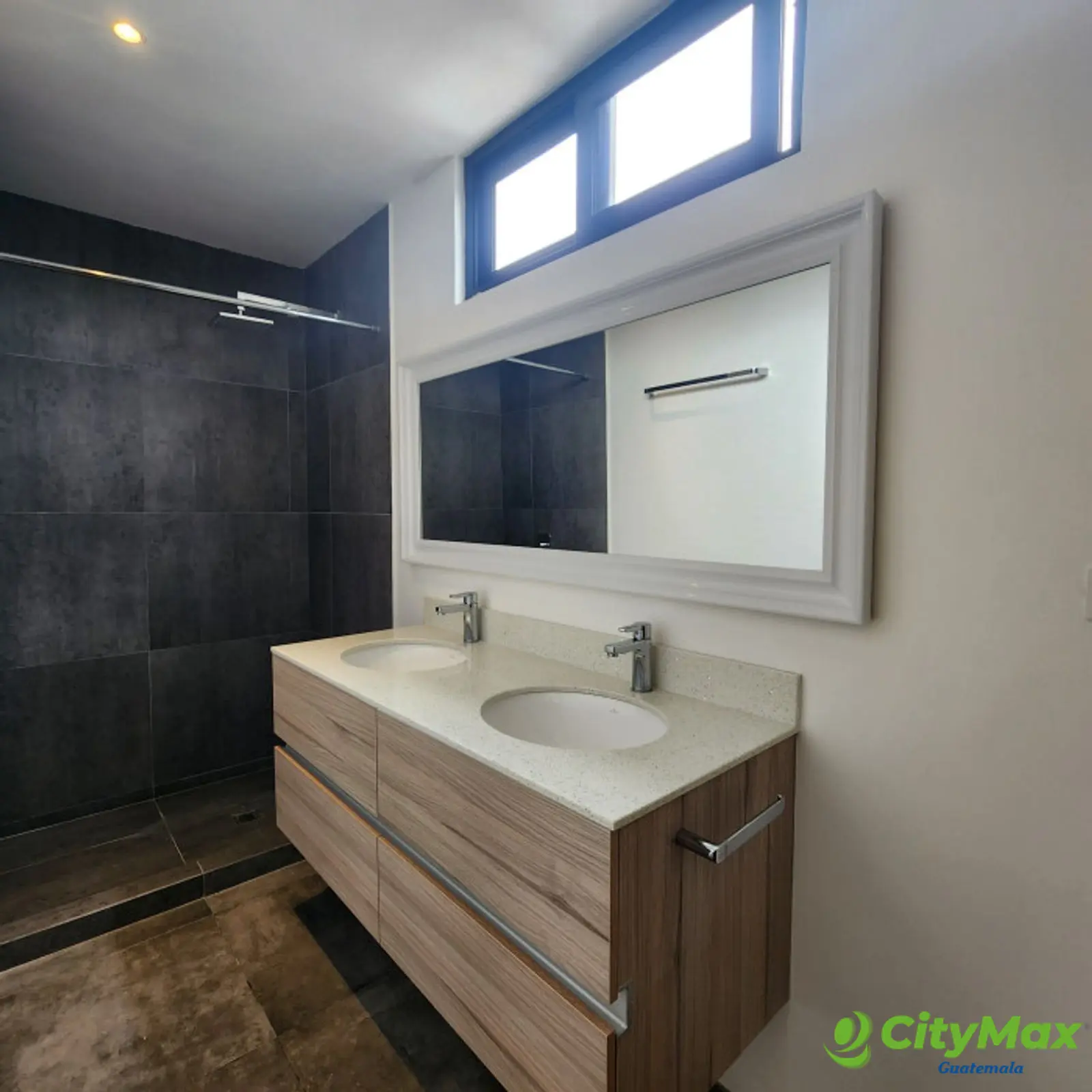 Apartamento en Venta en La Villa zona 14 de Guatemala - foto 27