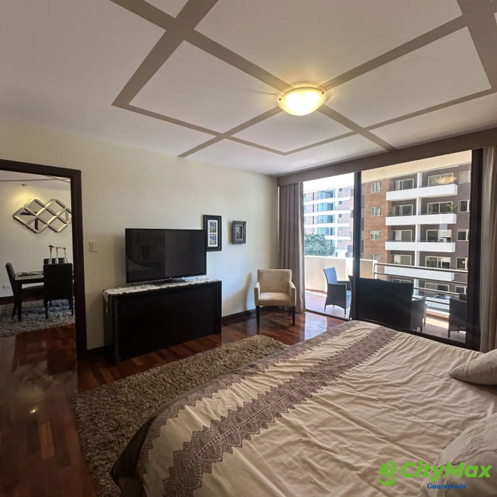 En Venta y Renta Apartamento en Edificio de Zona 14 - foto 8