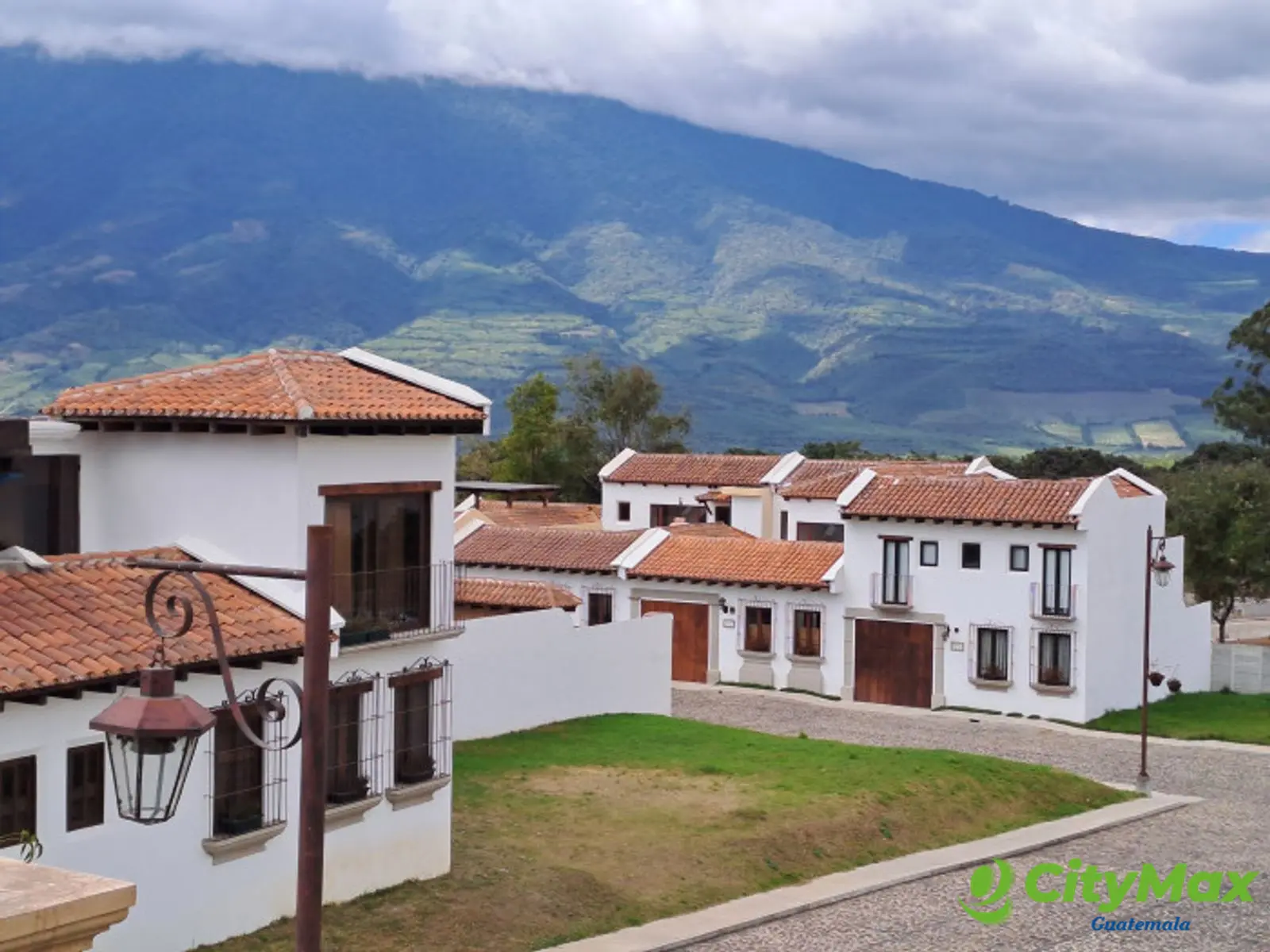Hermosa casa en venta en Antigua Guatemala - foto 2