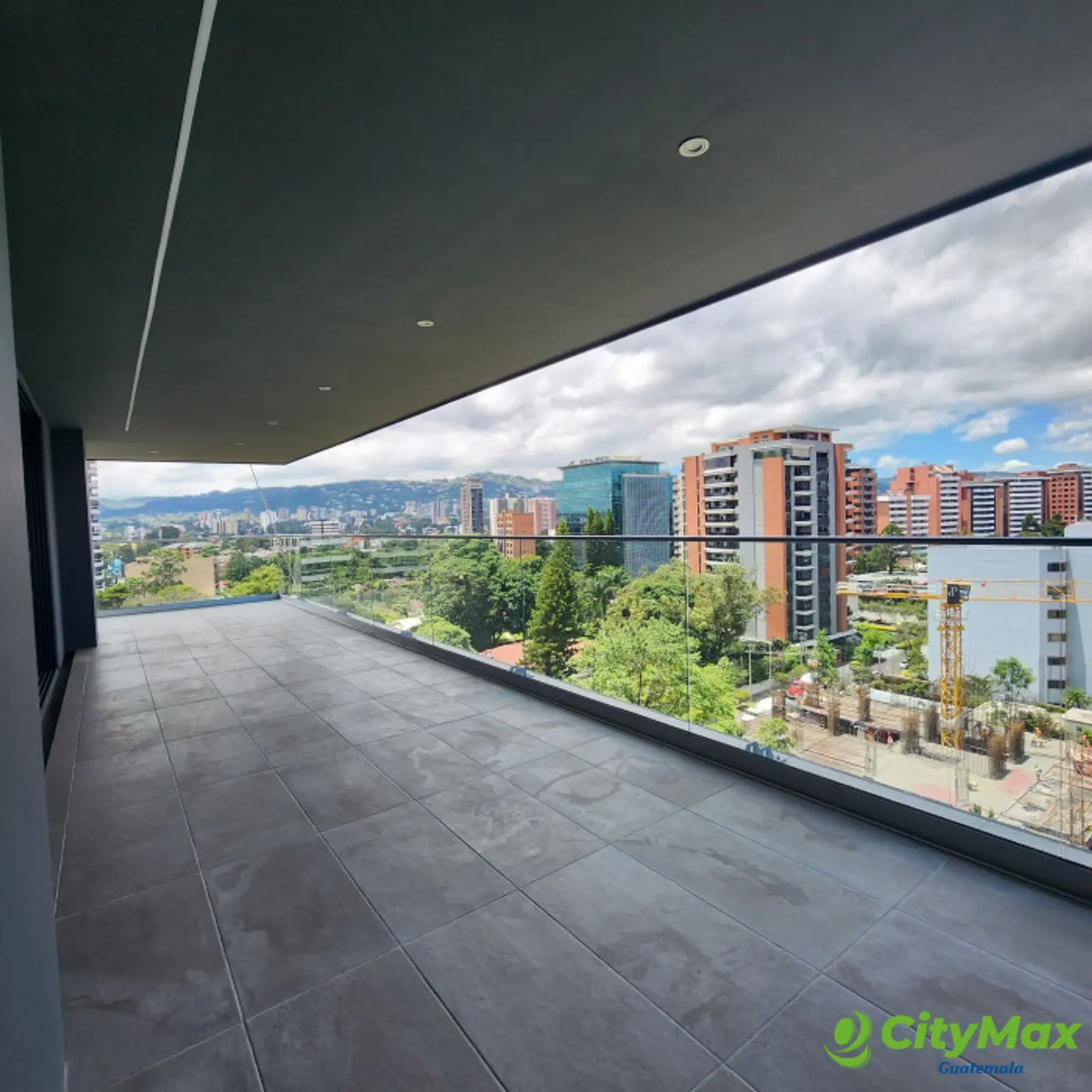 Hermoso apartamento amueblado en renta en zona 10 - foto 10