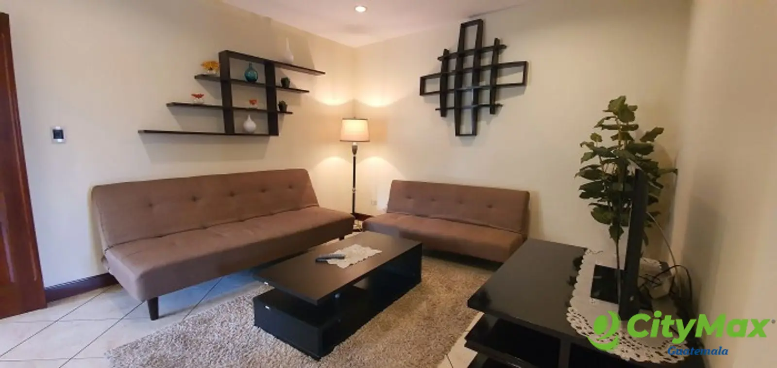 en Venta o Renta Apartamento en Milenia Zona 10 - foto 6