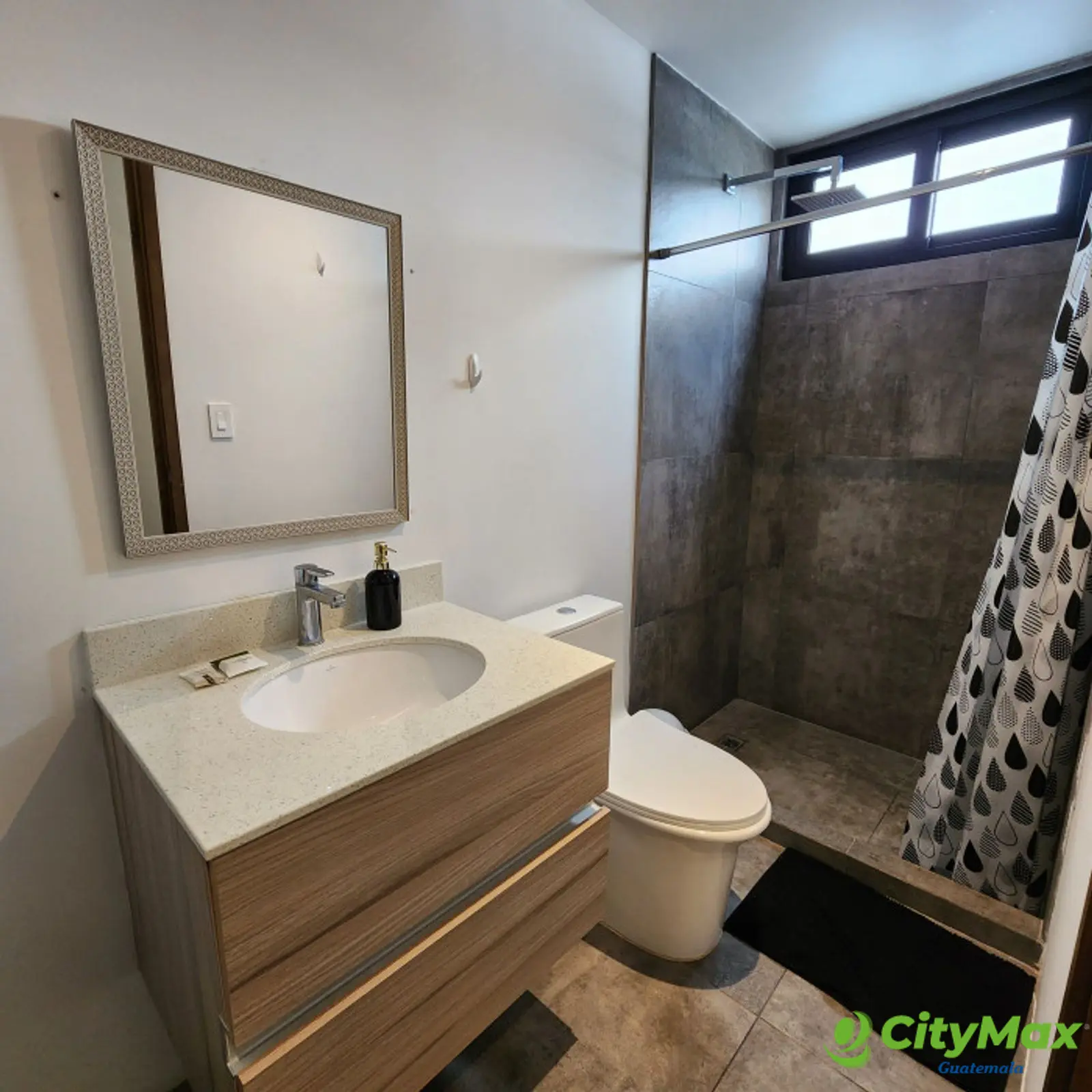 En Venta apartamentos en La Villa zona 14 Guatemala - foto 6