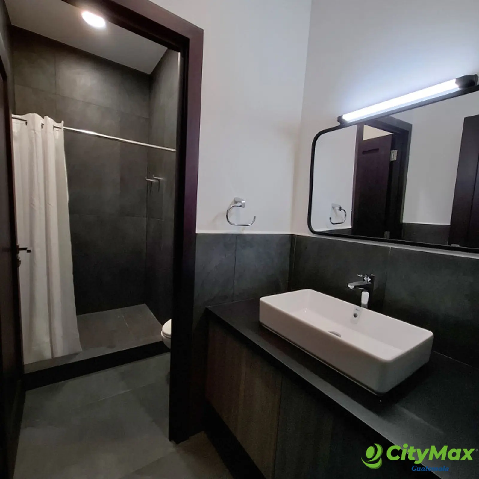 En Venta y Renta Apartamento en Nogales Cayala Zona 16 - foto 16