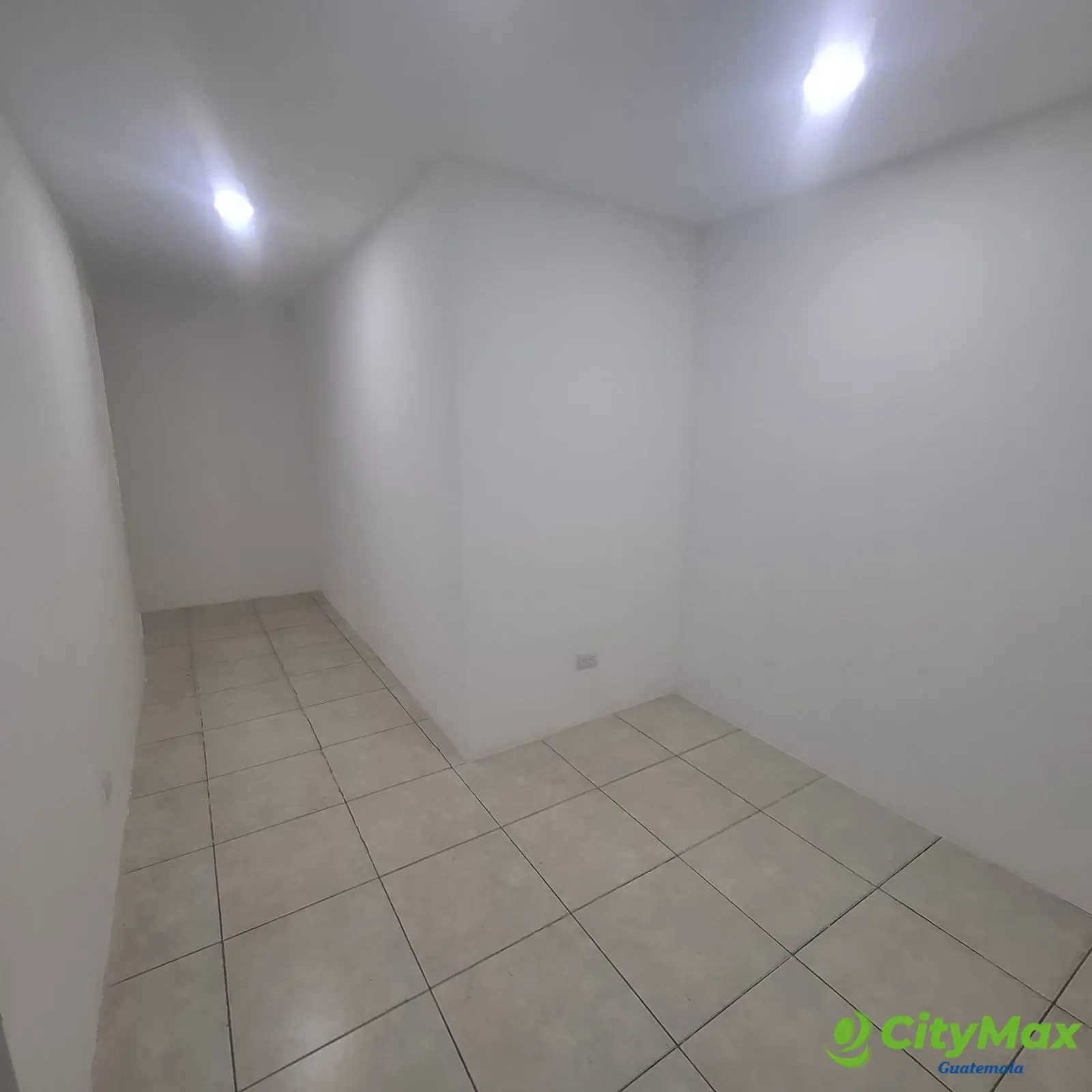 Oficina Comercial en Renta en Zona 10Ciudad de Guatemala - foto 6