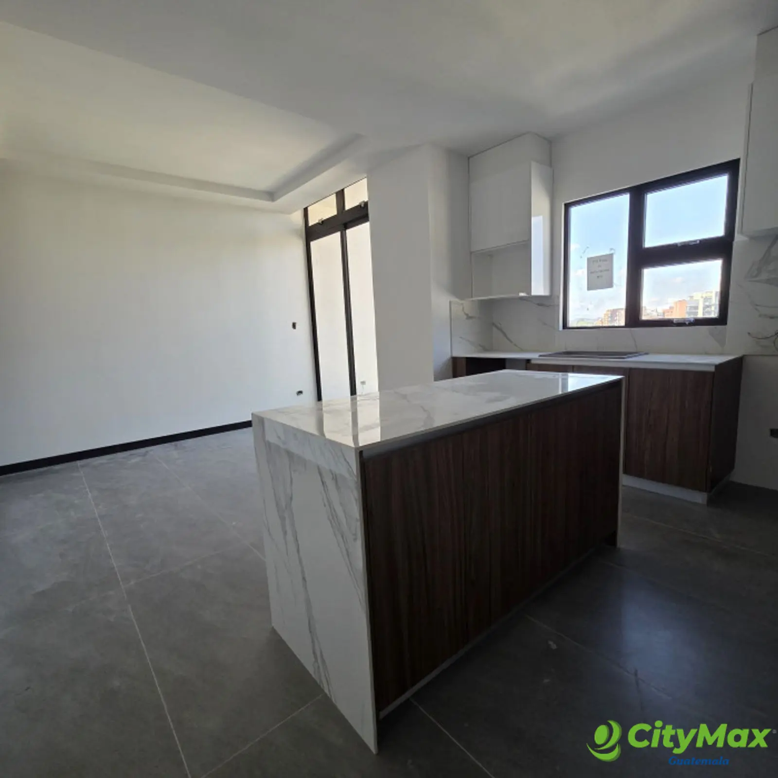Apartamentos en Venta Zona 15 Nivel Alto - foto 2