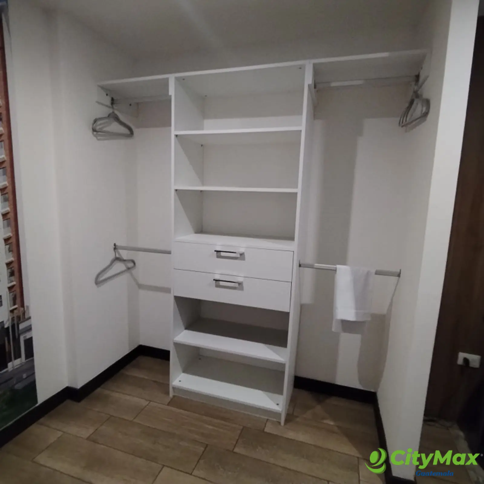 Apartamento en PRE-Venta en Avenida las Américas Z.13 - foto 8