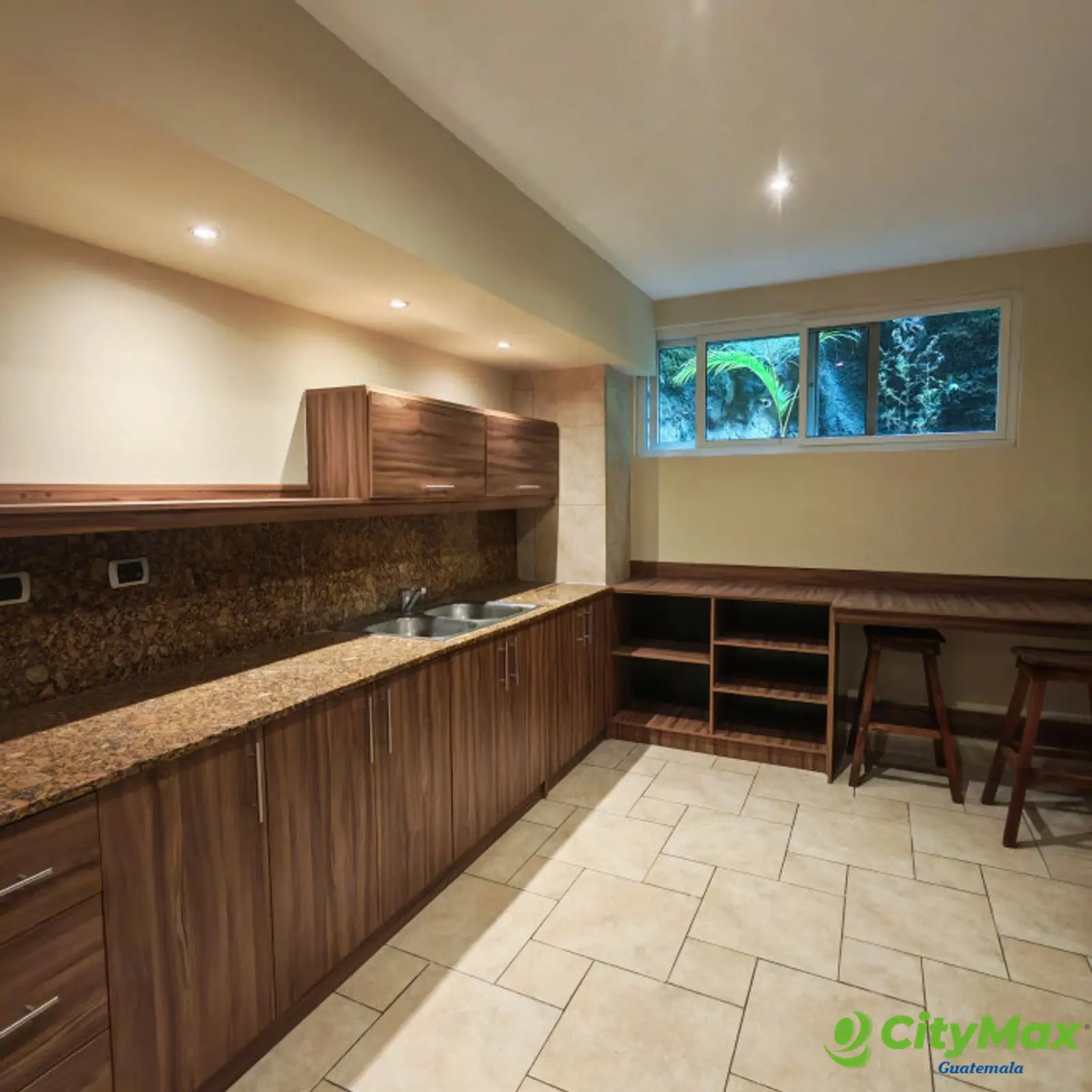 Apartamento en Venta y Renta cercano Z.15 Guatemala - foto 5