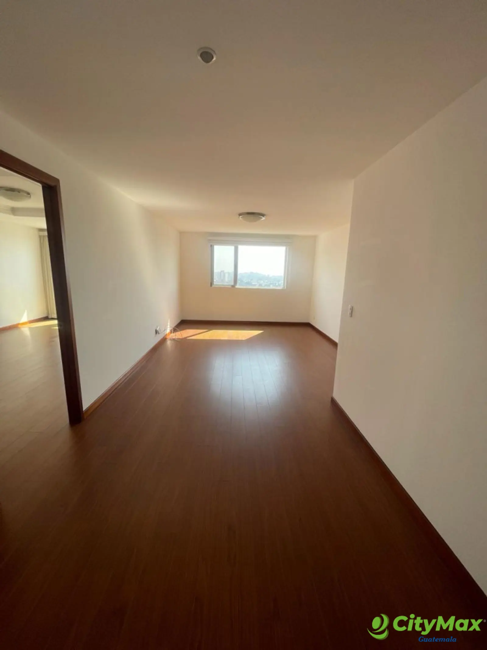 Renta de Apartamento en Zona 15 - foto 5