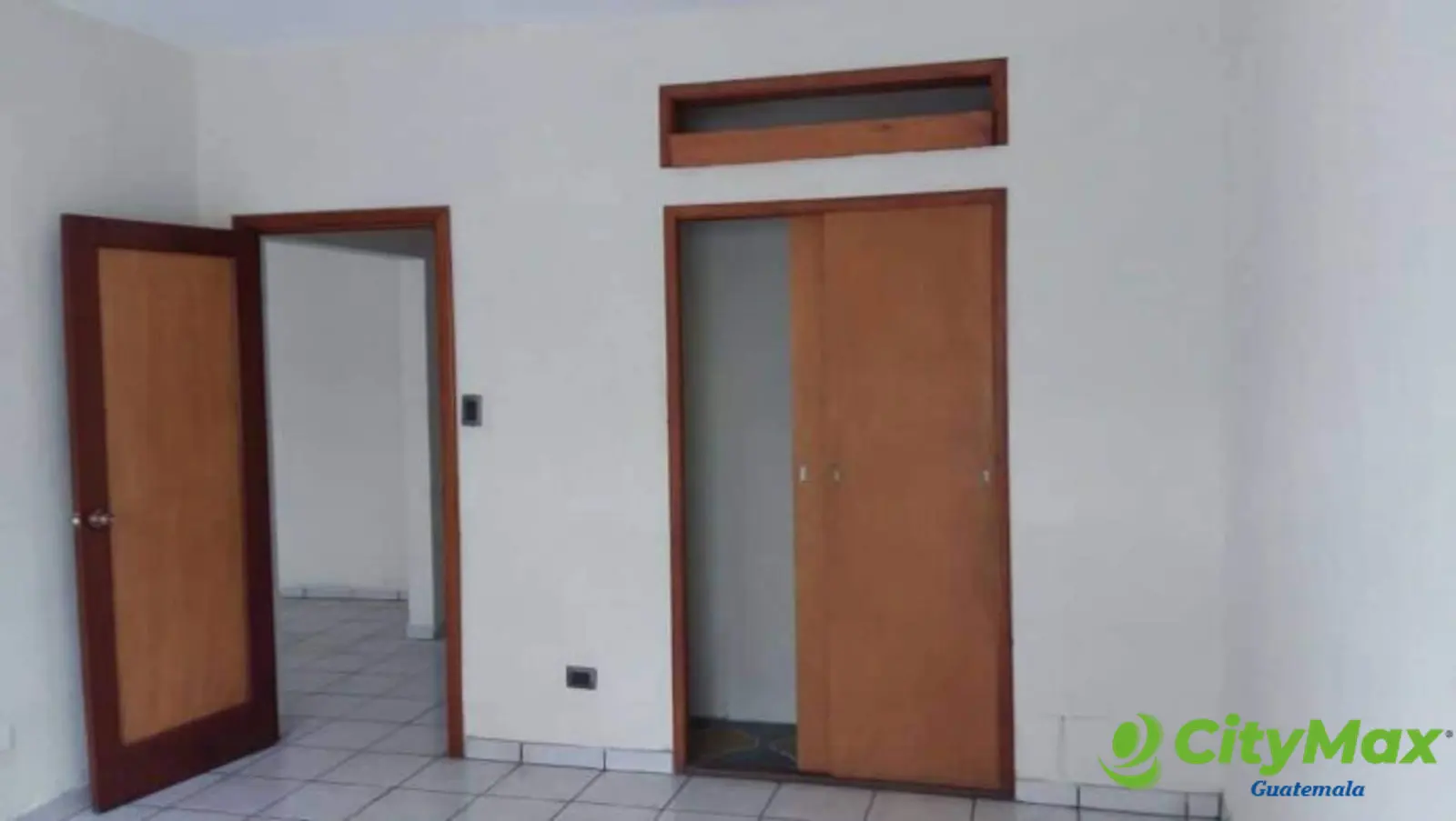  casa EN ALQUILER uso comercial  Zona 9 Guatemala - foto 5