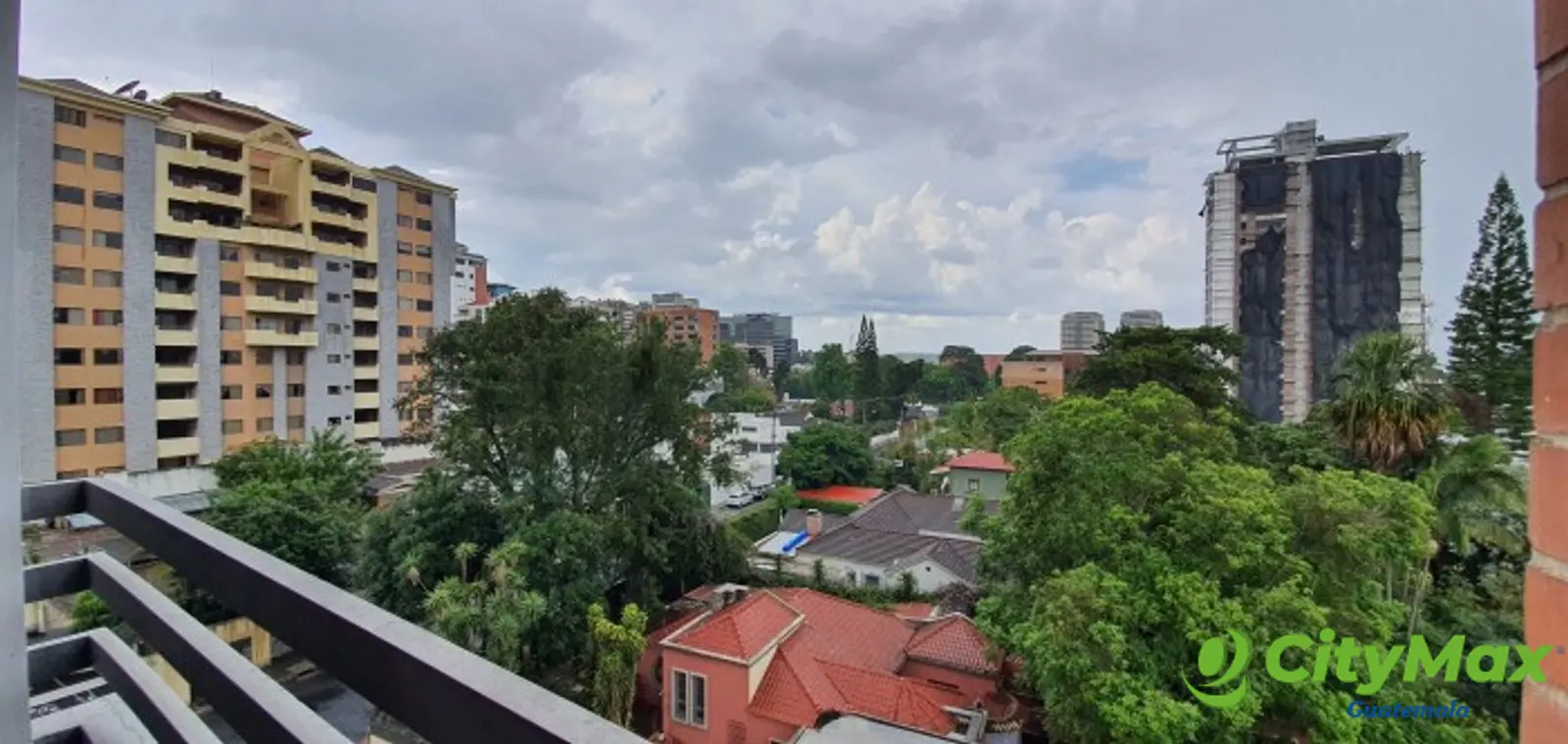 En Alquiler Apartamento Amueblado en Zona 10 Guatemala - foto 12