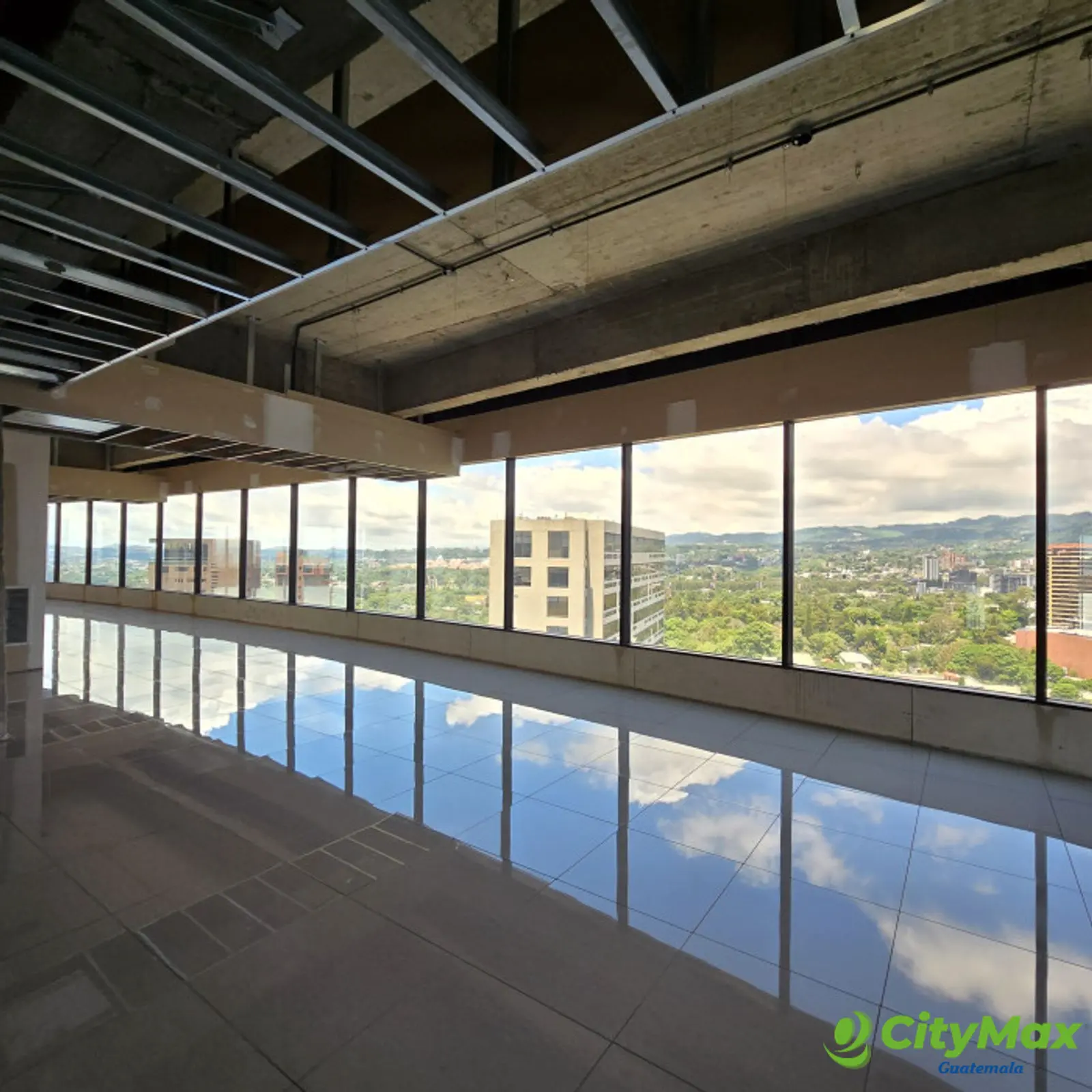 En venta oficinas en la Zona 10 Interamericas - foto 16