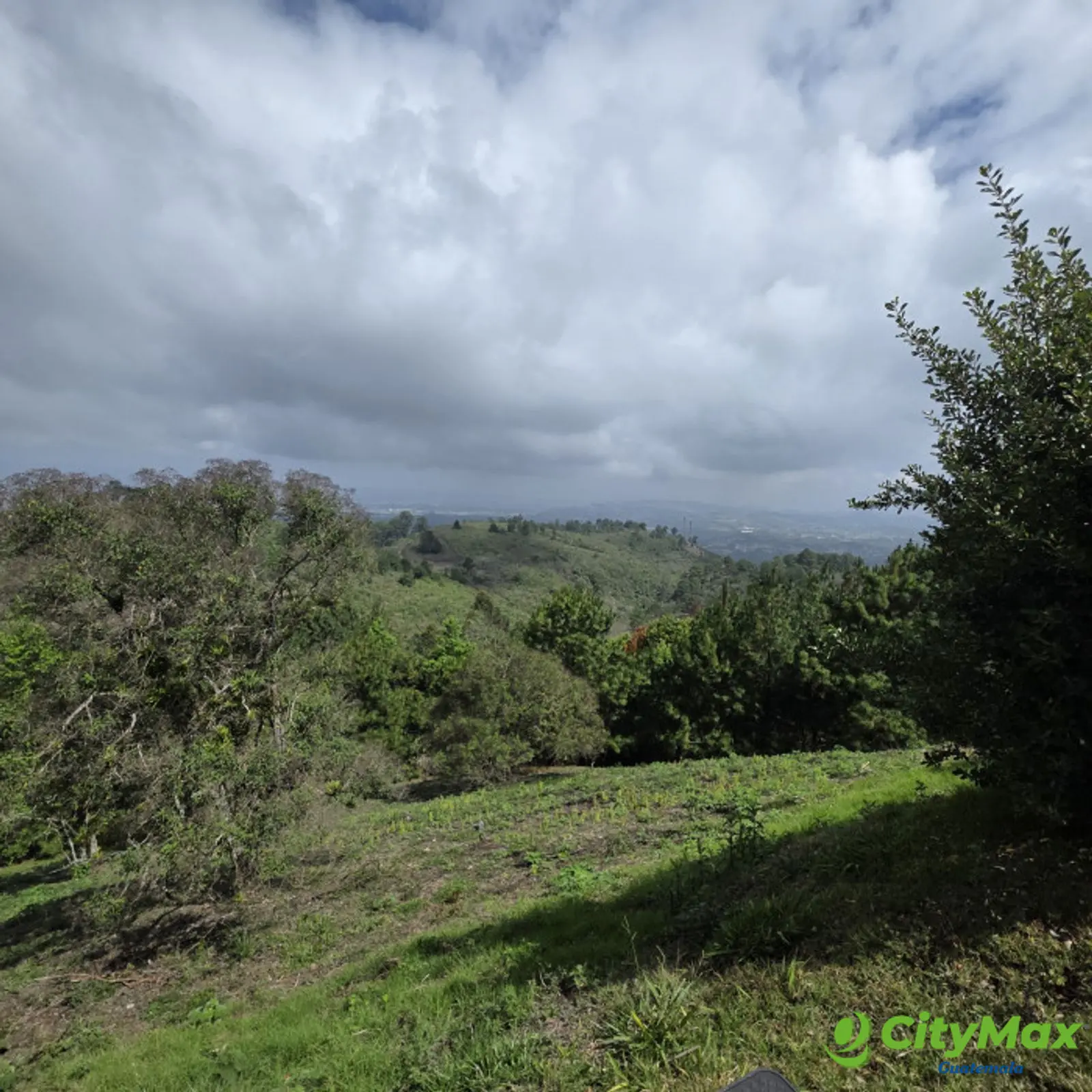 Terreno en venta en El Pulté zona 16 Guatemala - foto 4