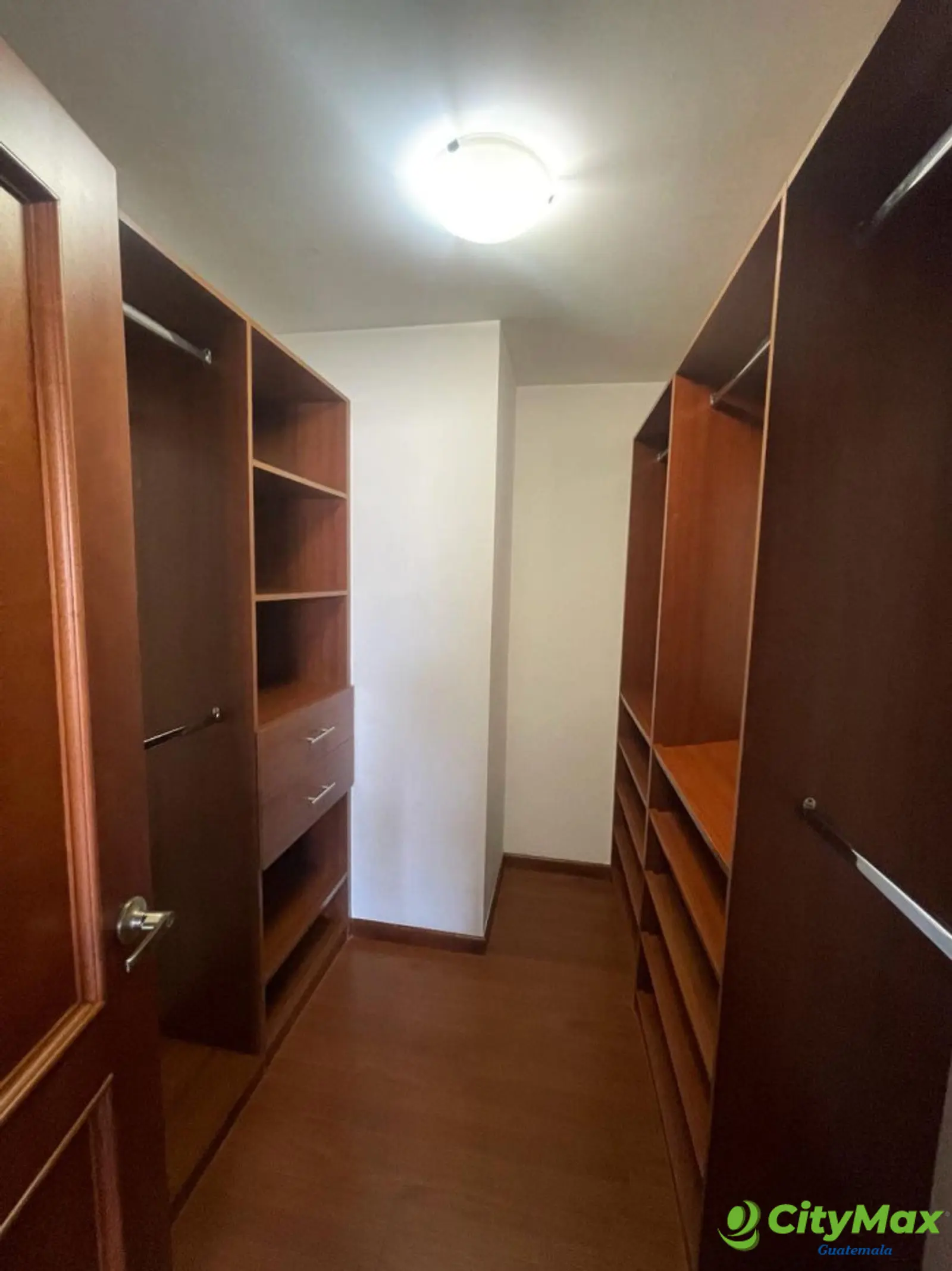 Renta de Apartamento en Zona 15 - foto 7